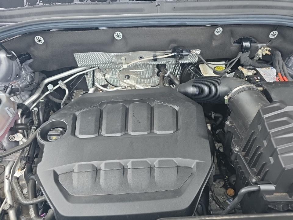 2024 Volkswagen Atlas 2.0T SEL Premium R-Line AWD