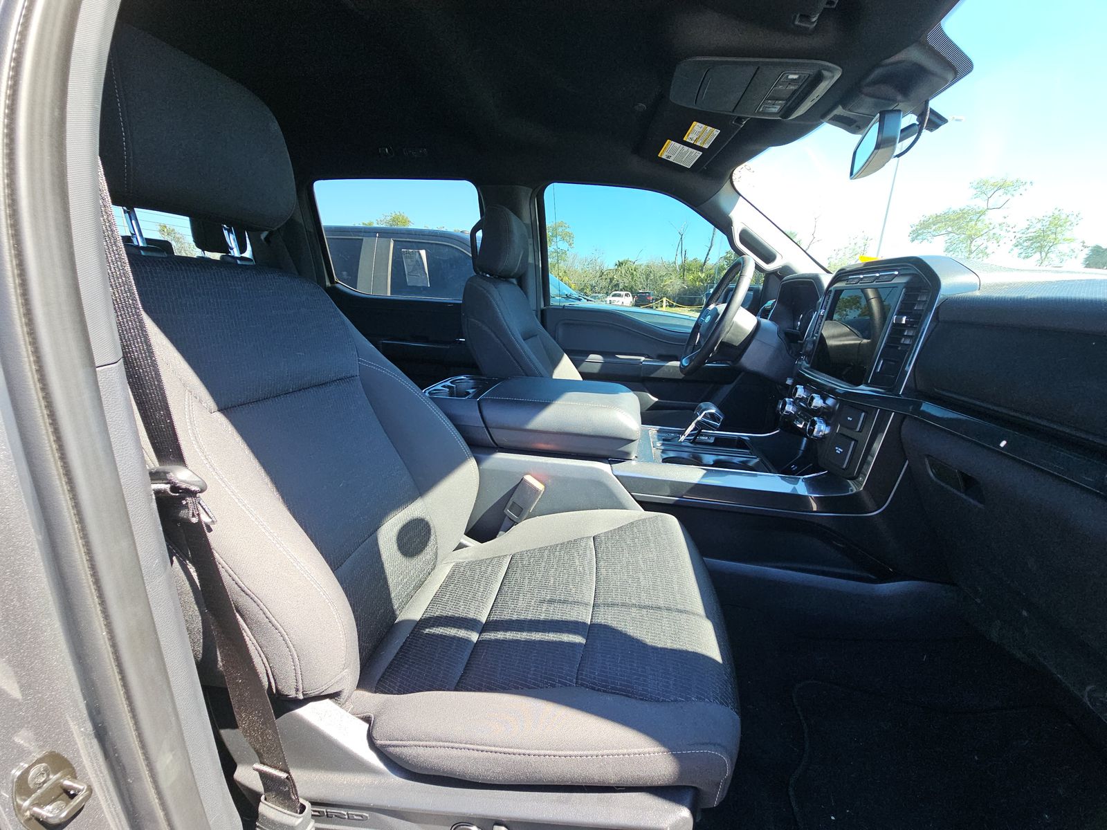 2023 Ford F-150 Hybrid XLT AWD