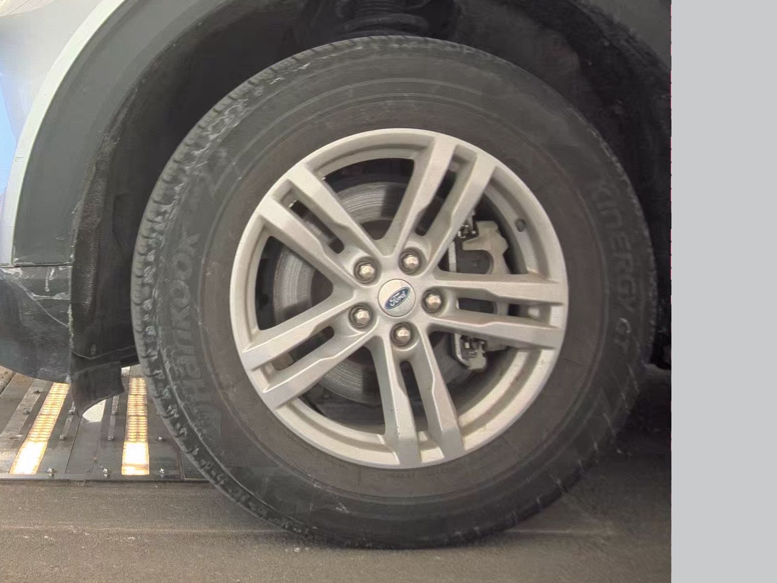 2024 Ford Explorer XLT AWD