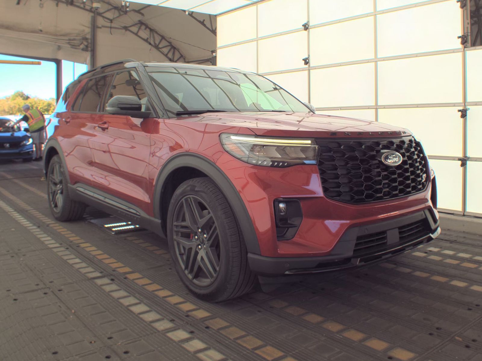 2025 Ford Explorer ST FWD