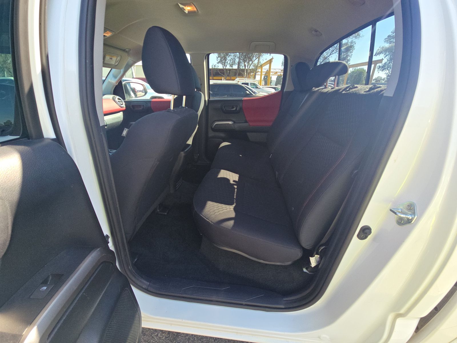 2021 Toyota Tacoma SR5 AWD