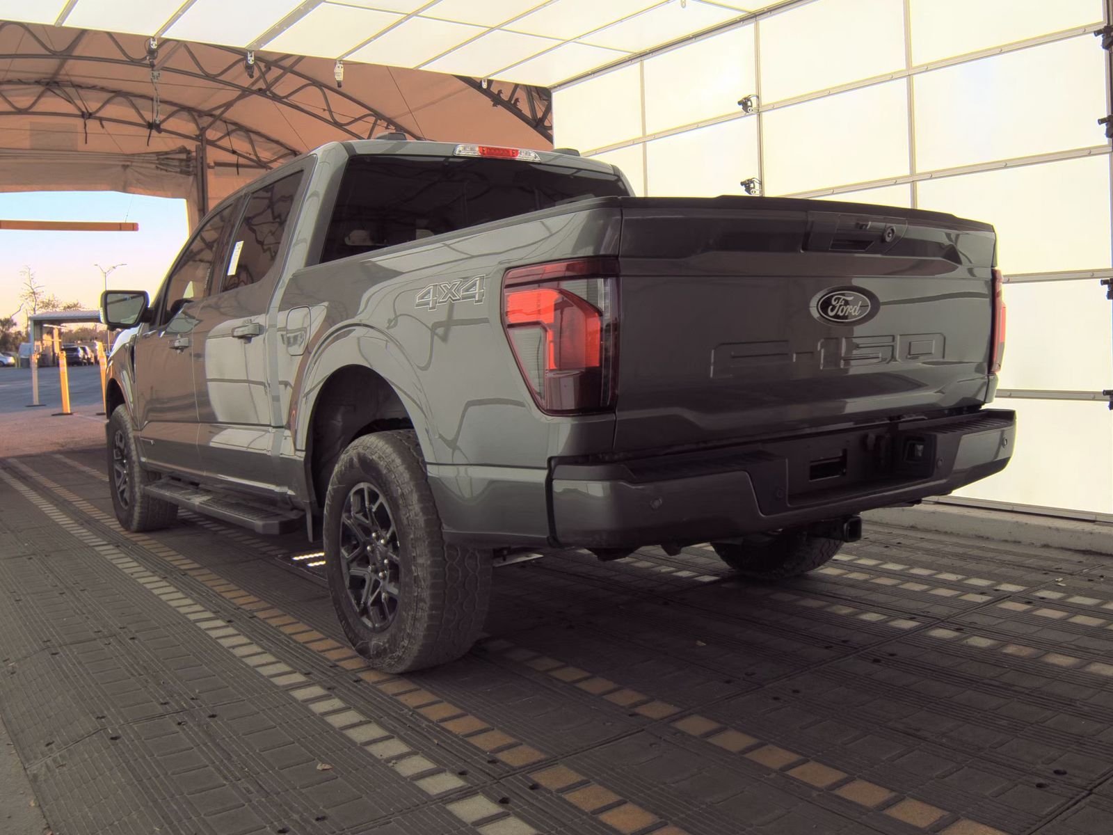 2024 Ford F-150 Hybrid XLT AWD