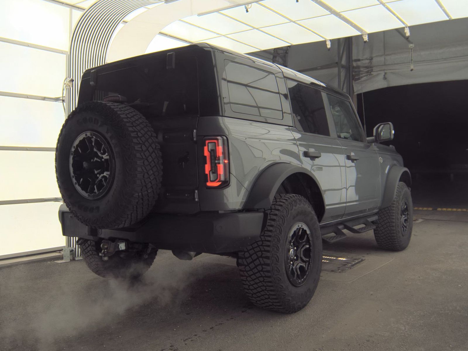 FORD BRONCO - 6
