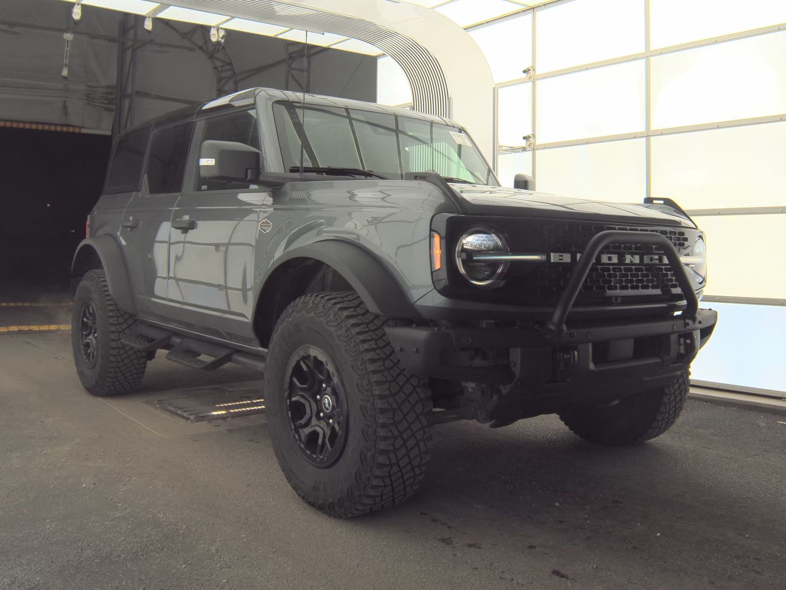 FORD BRONCO - 5
