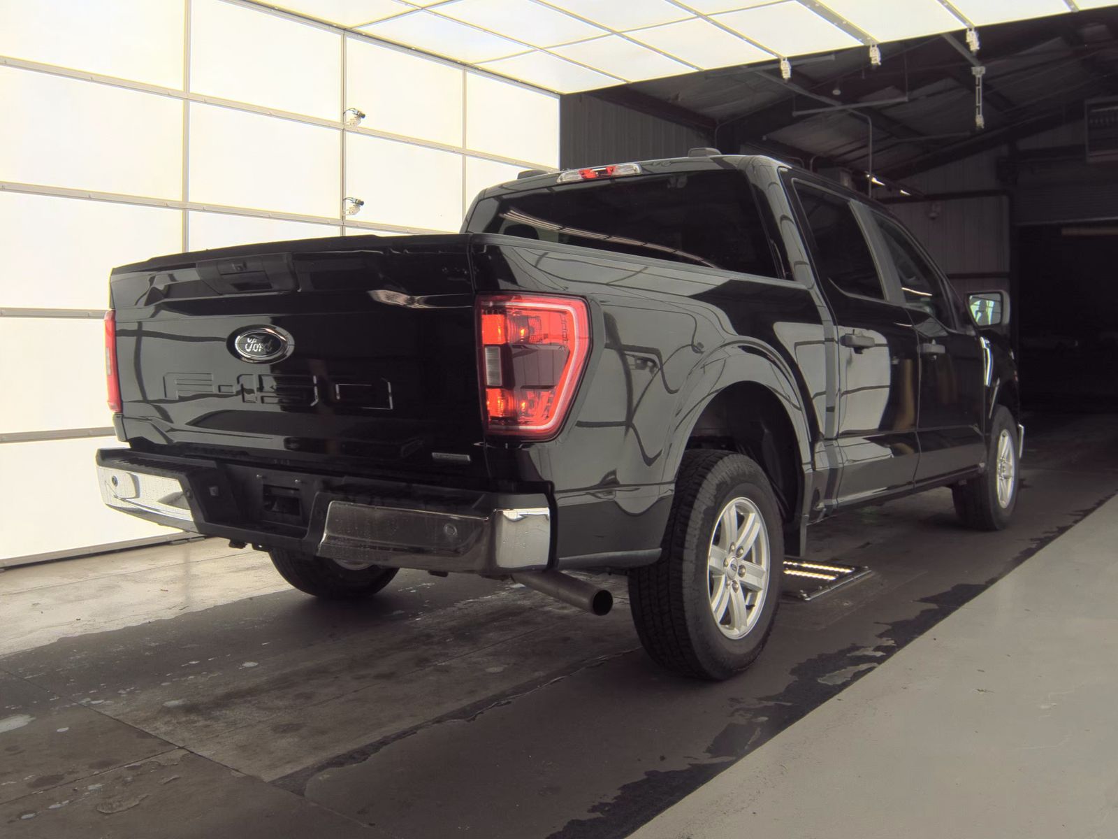 2023 Ford F-150 XLT RWD