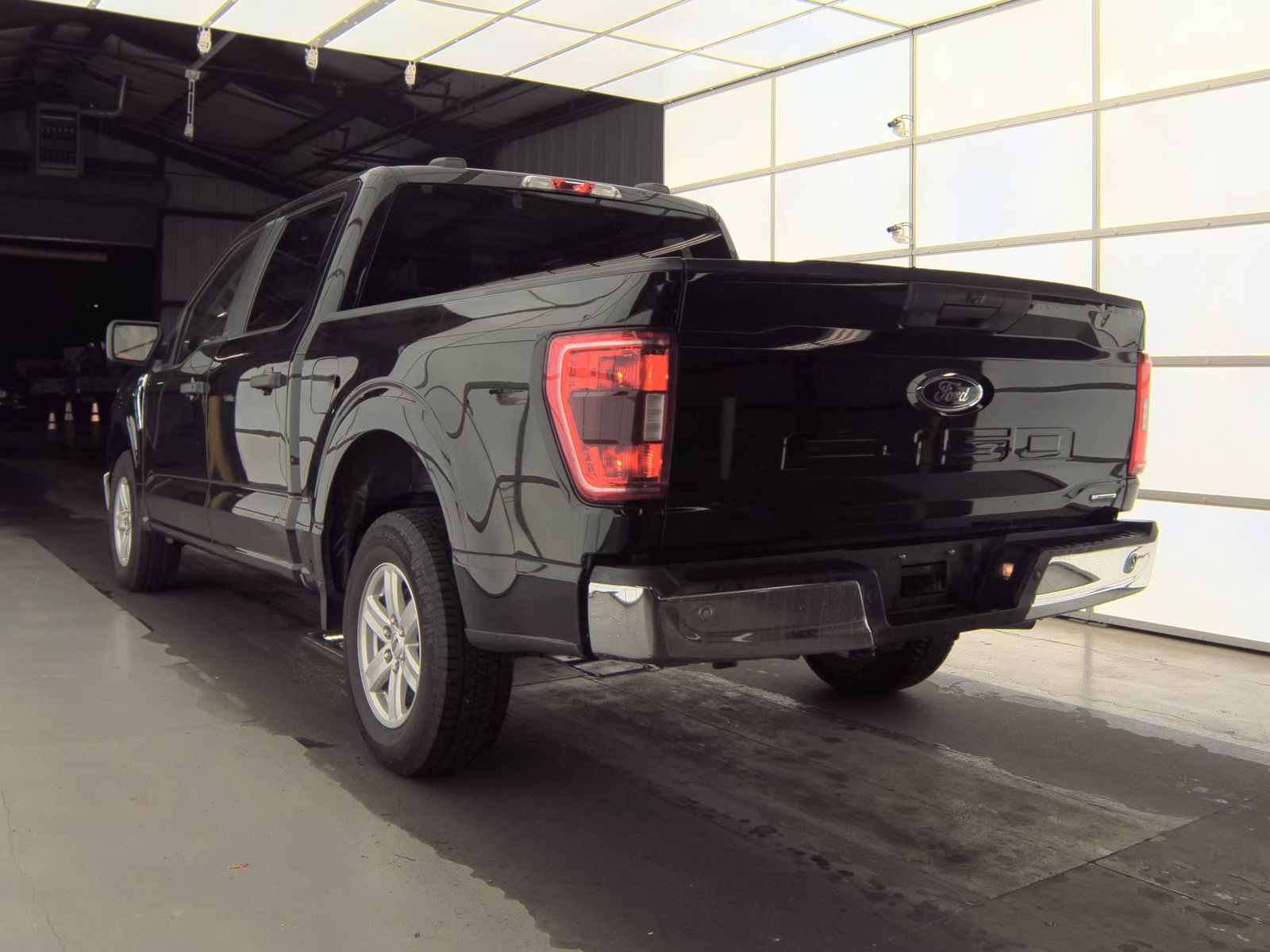 2023 Ford F-150 XLT RWD