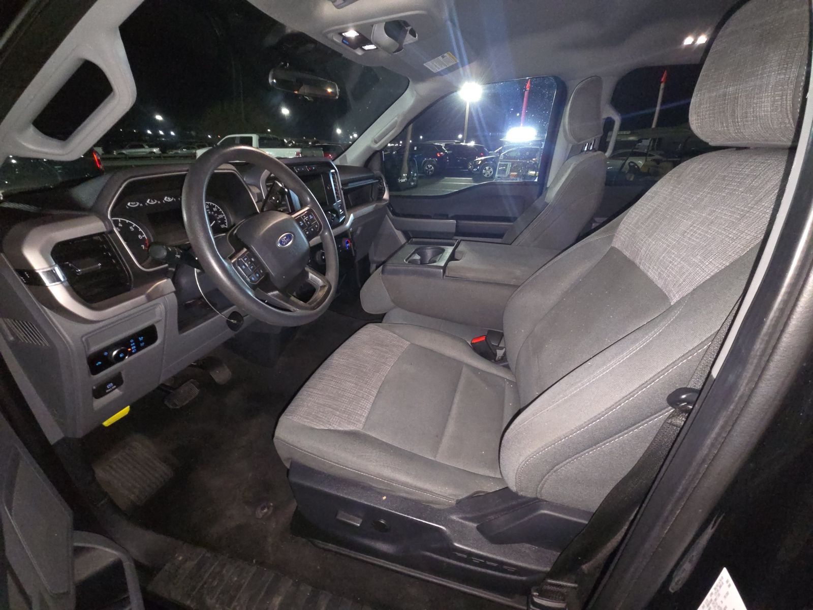 2023 Ford F-150 XLT RWD