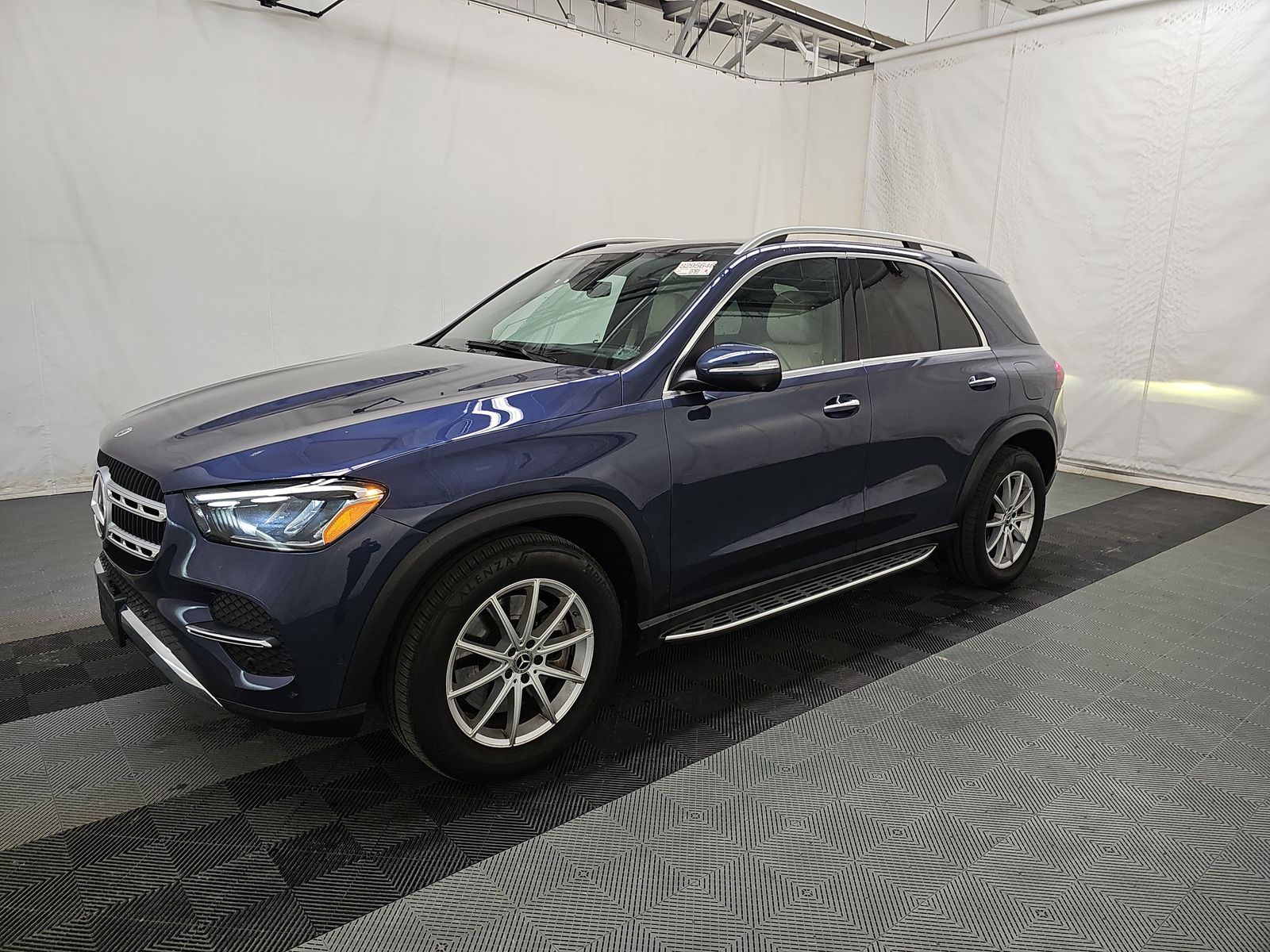 MERCEDES-BENZ GLE - 1