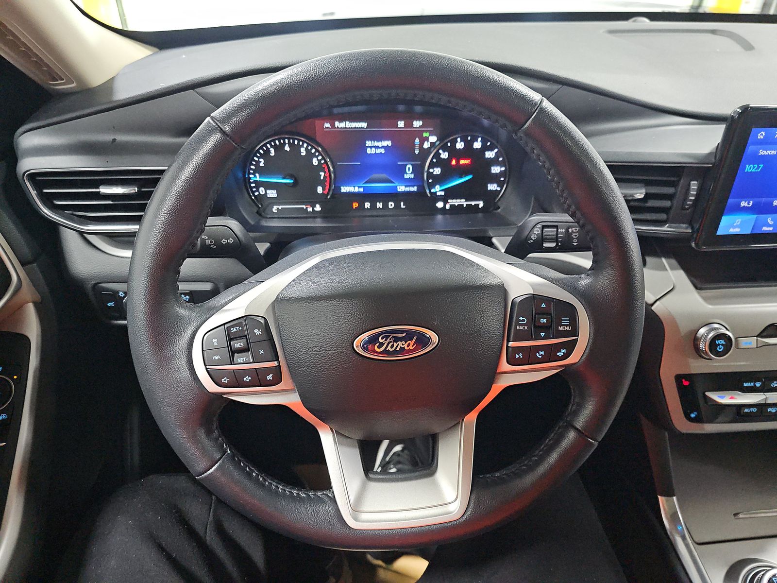 2022 Ford Explorer XLT AWD