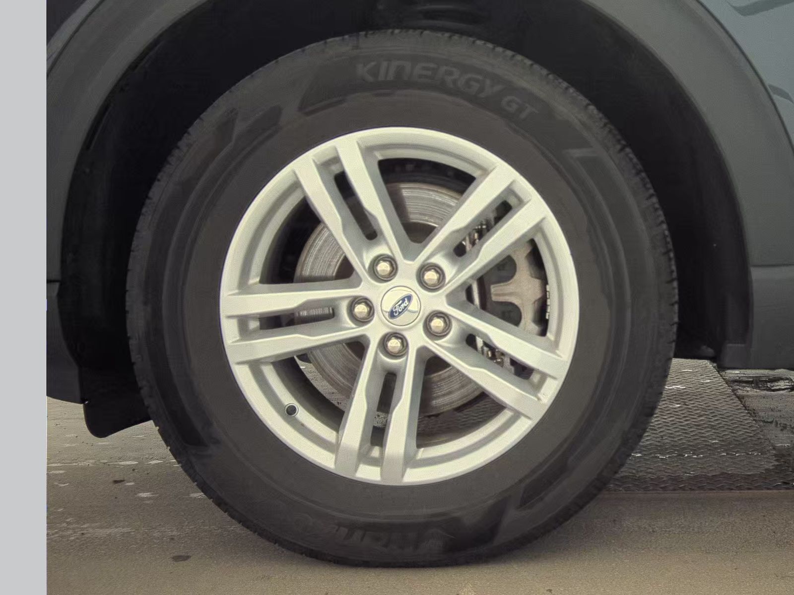 2022 Ford Explorer XLT AWD