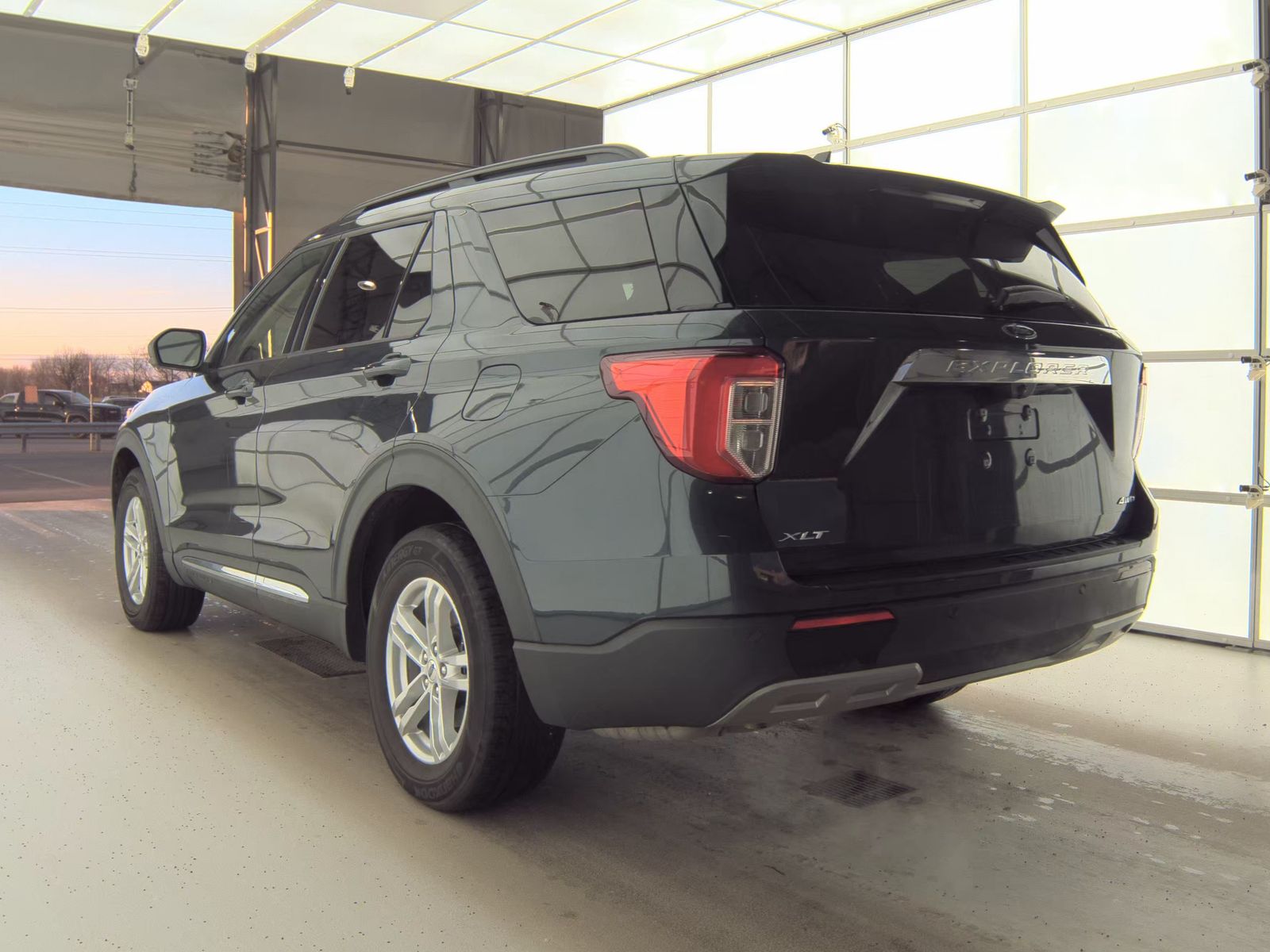 2022 Ford Explorer XLT AWD