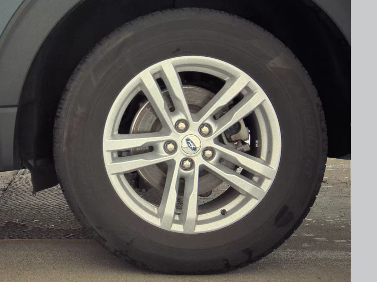 2022 Ford Explorer XLT AWD