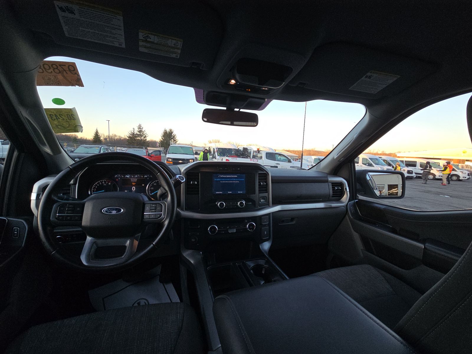 2023 Ford F-150 XLT AWD