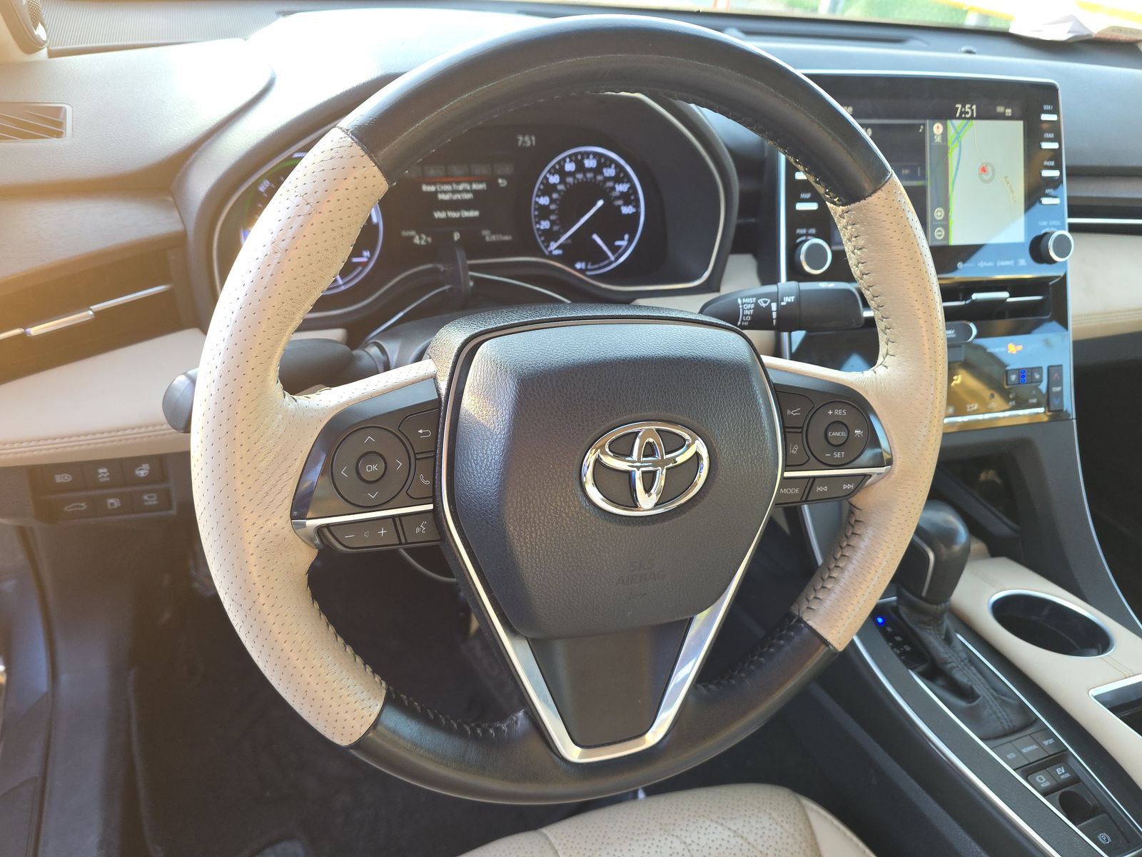 2020 Toyota Avalon Hybrid Limited FWD