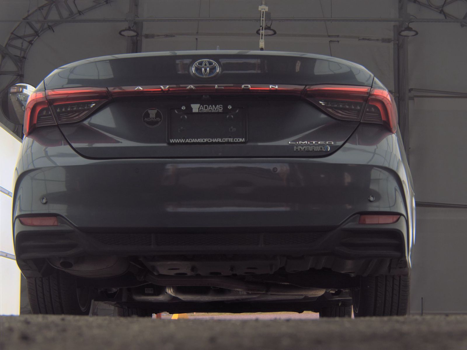 2020 Toyota Avalon Hybrid Limited FWD