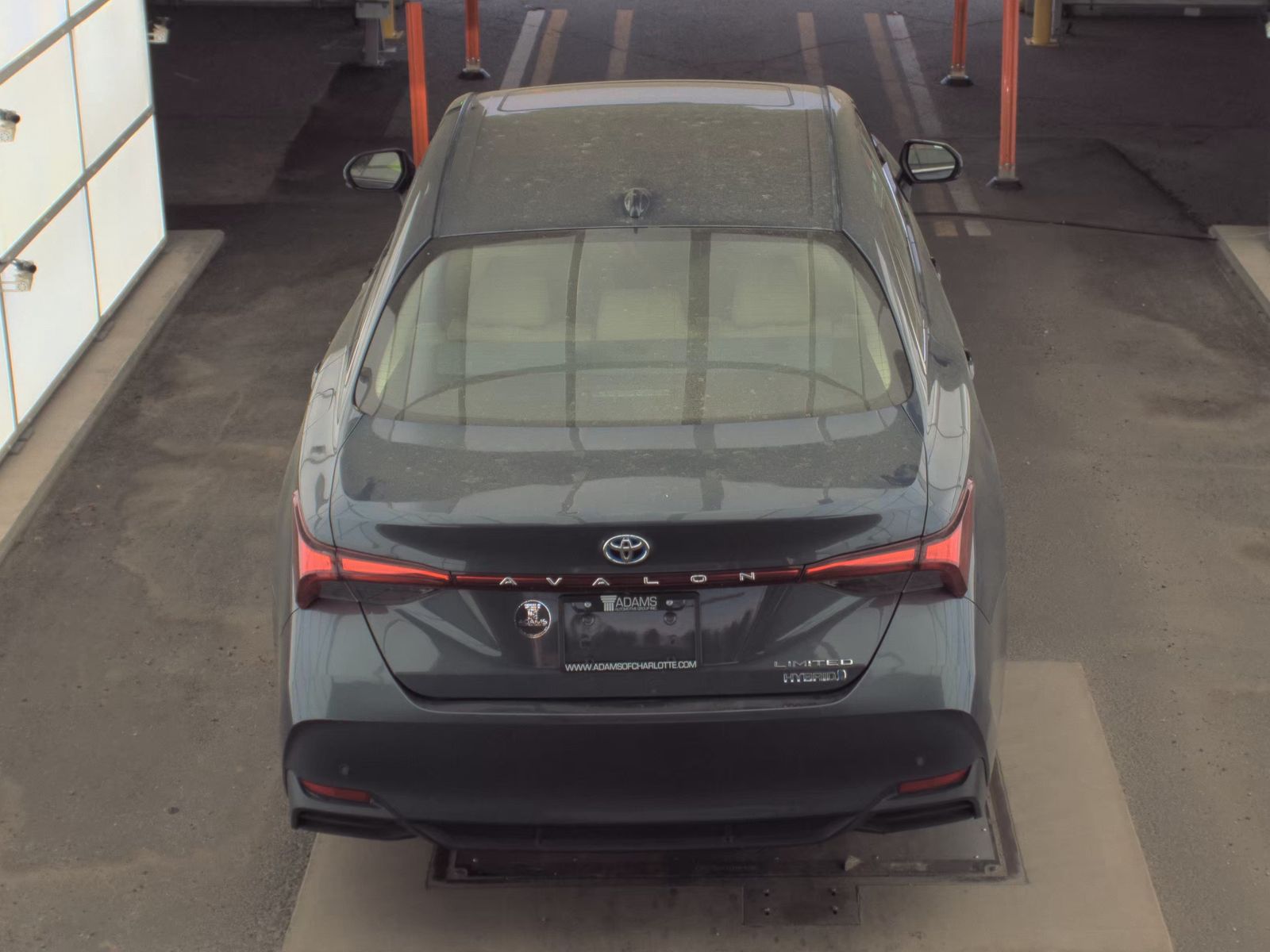 2020 Toyota Avalon Hybrid Limited FWD