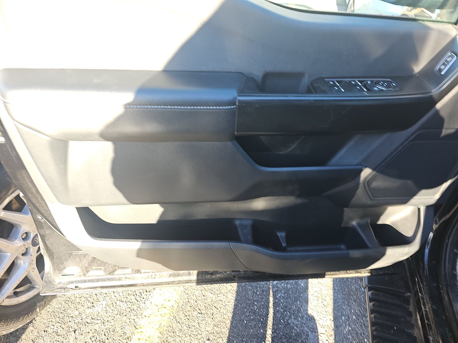 2023 Ford F-150 XL AWD