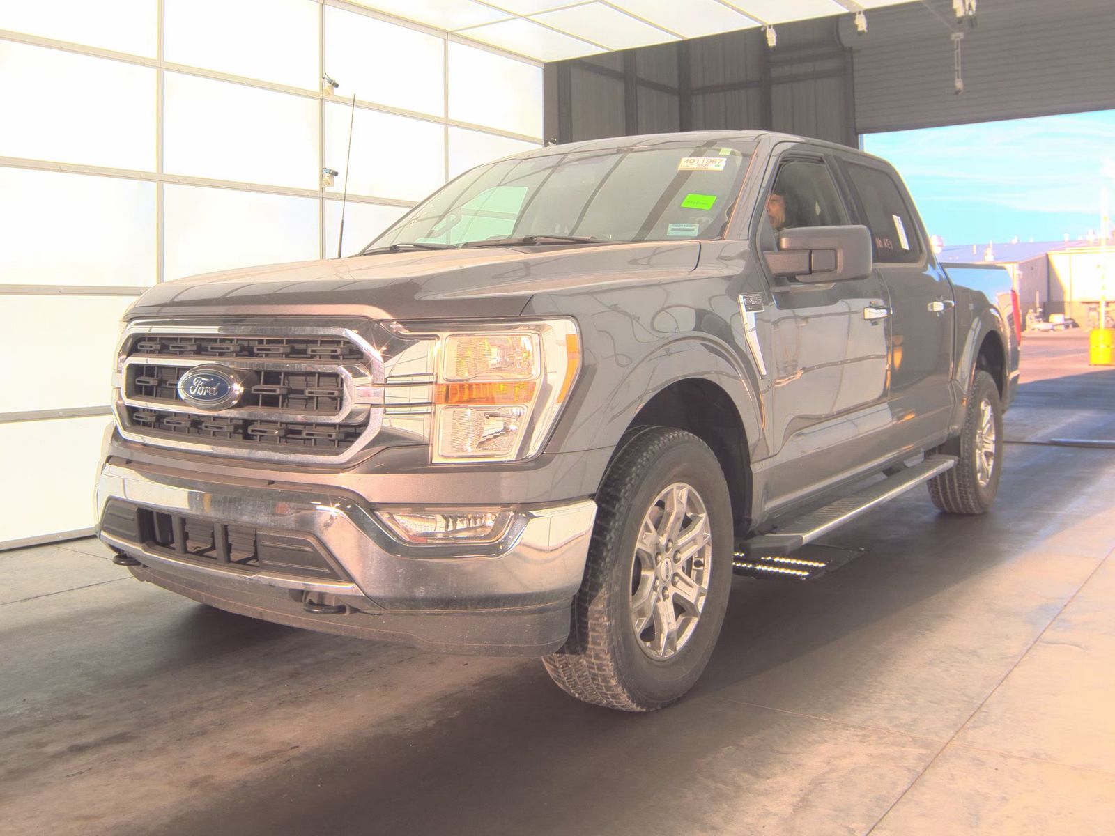 2023 Ford F-150 XLT AWD