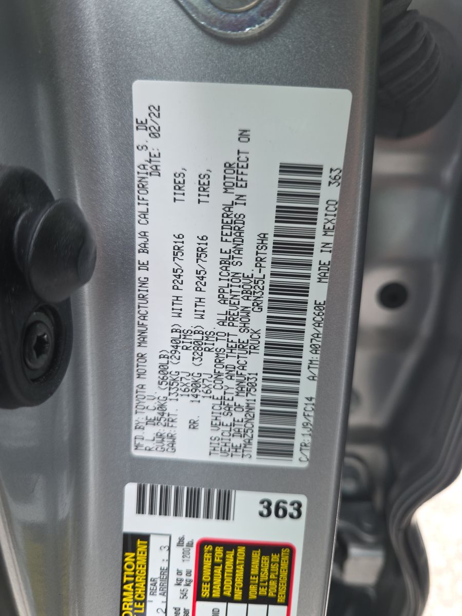 2022 Toyota Tacoma SR5 RWD