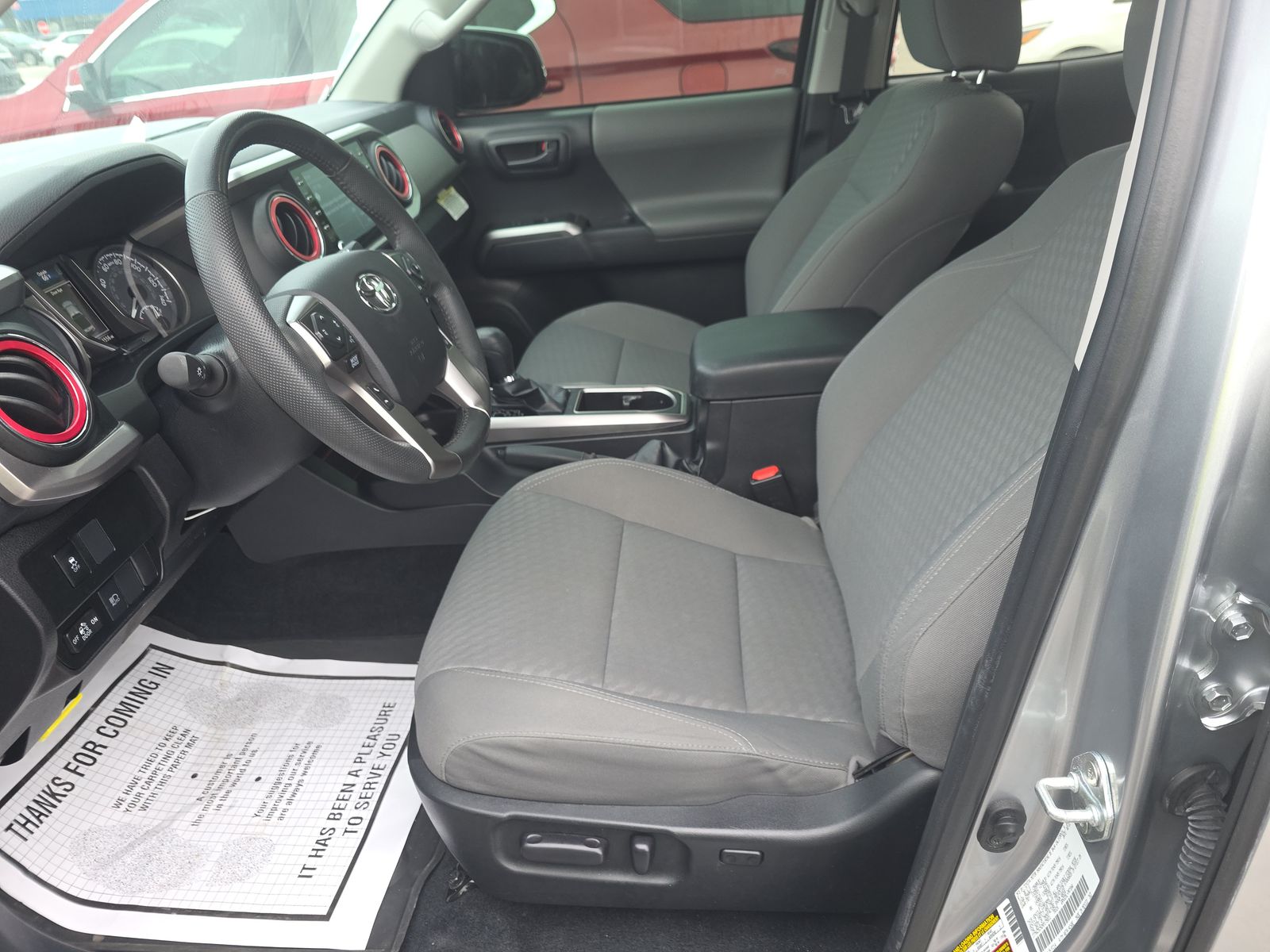 2022 Toyota Tacoma SR5 RWD