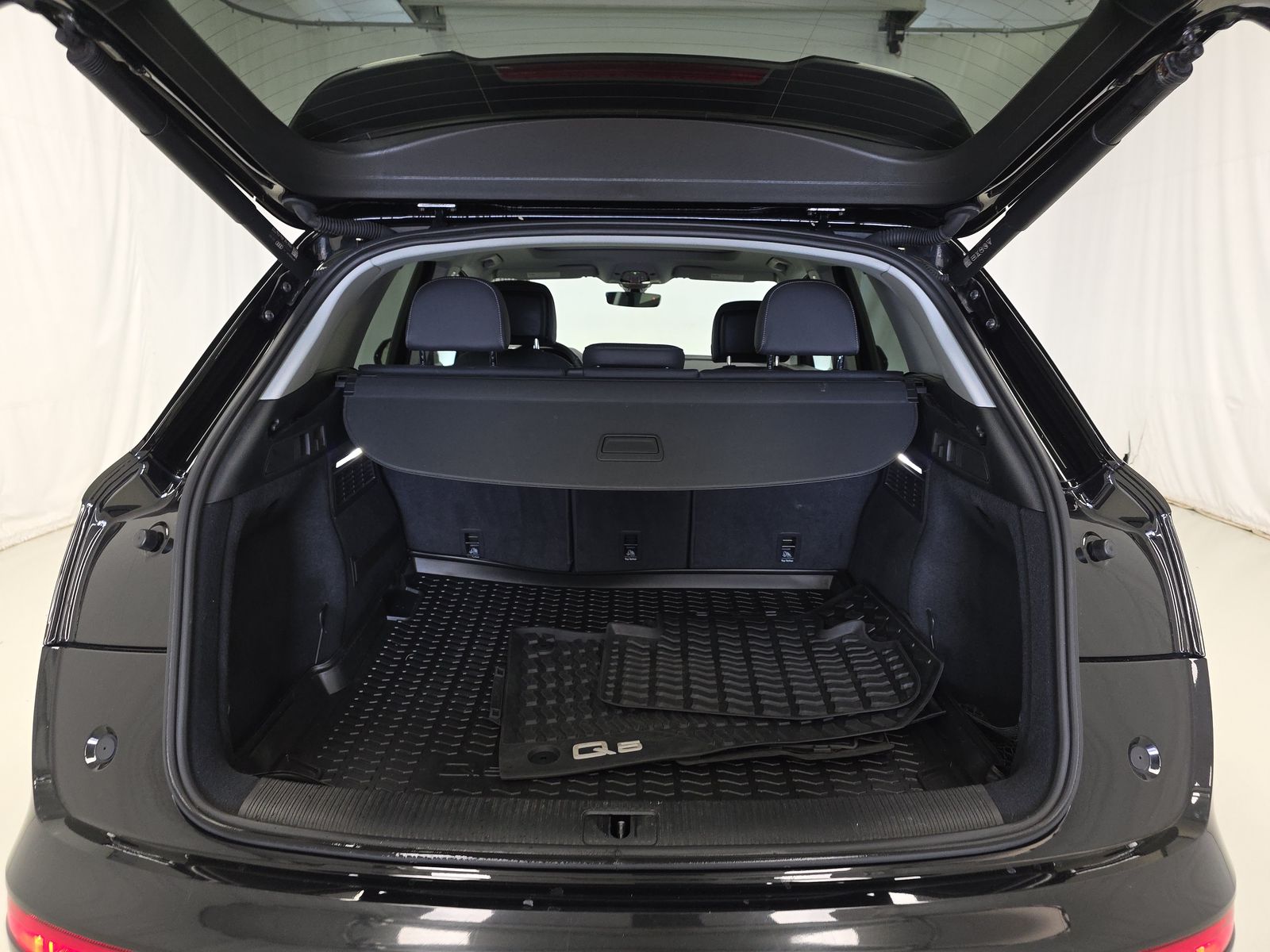 2023 Audi Q5 S line Premium Plus AWD