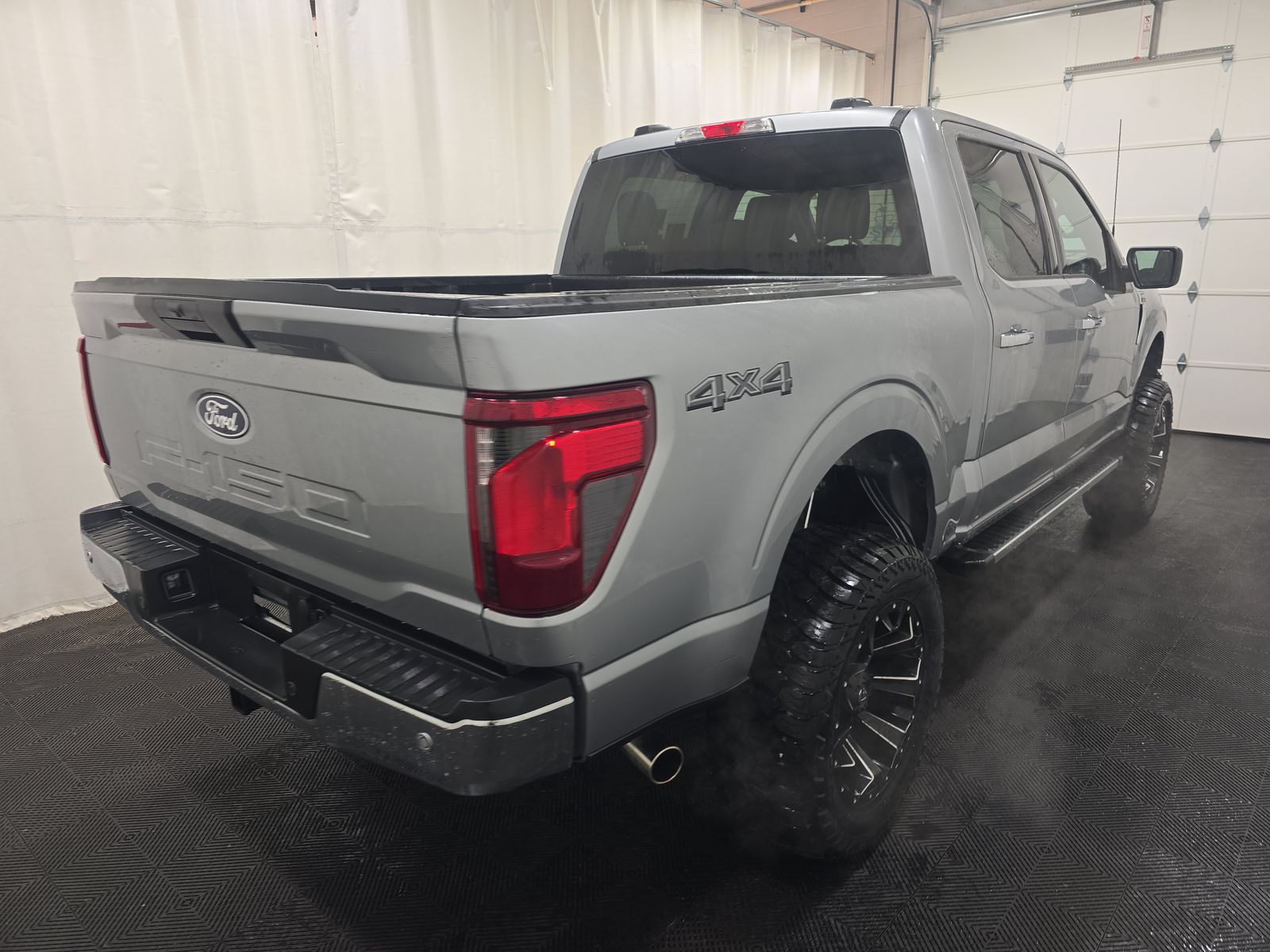 2025 Ford F-150 XLT AWD