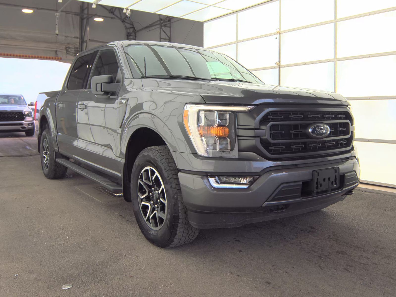 2023 Ford F-150 XLT AWD