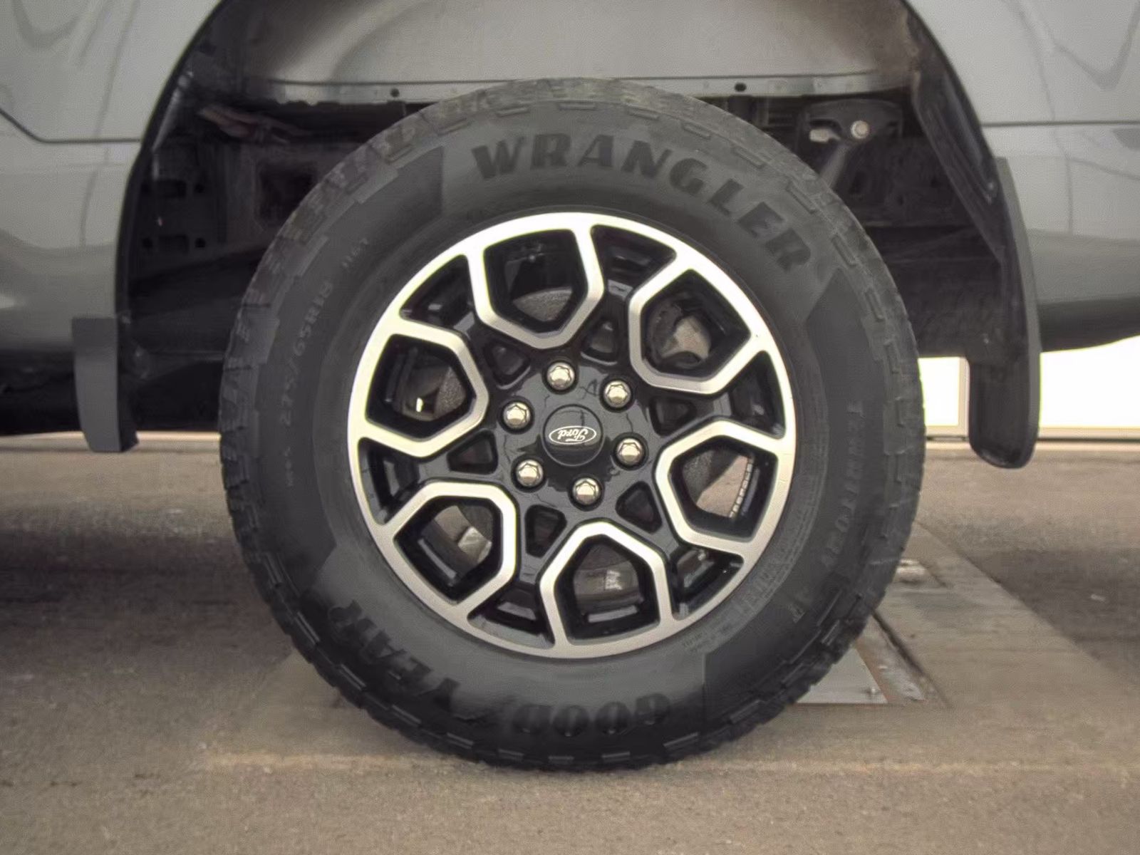 2023 Ford F-150 XLT AWD