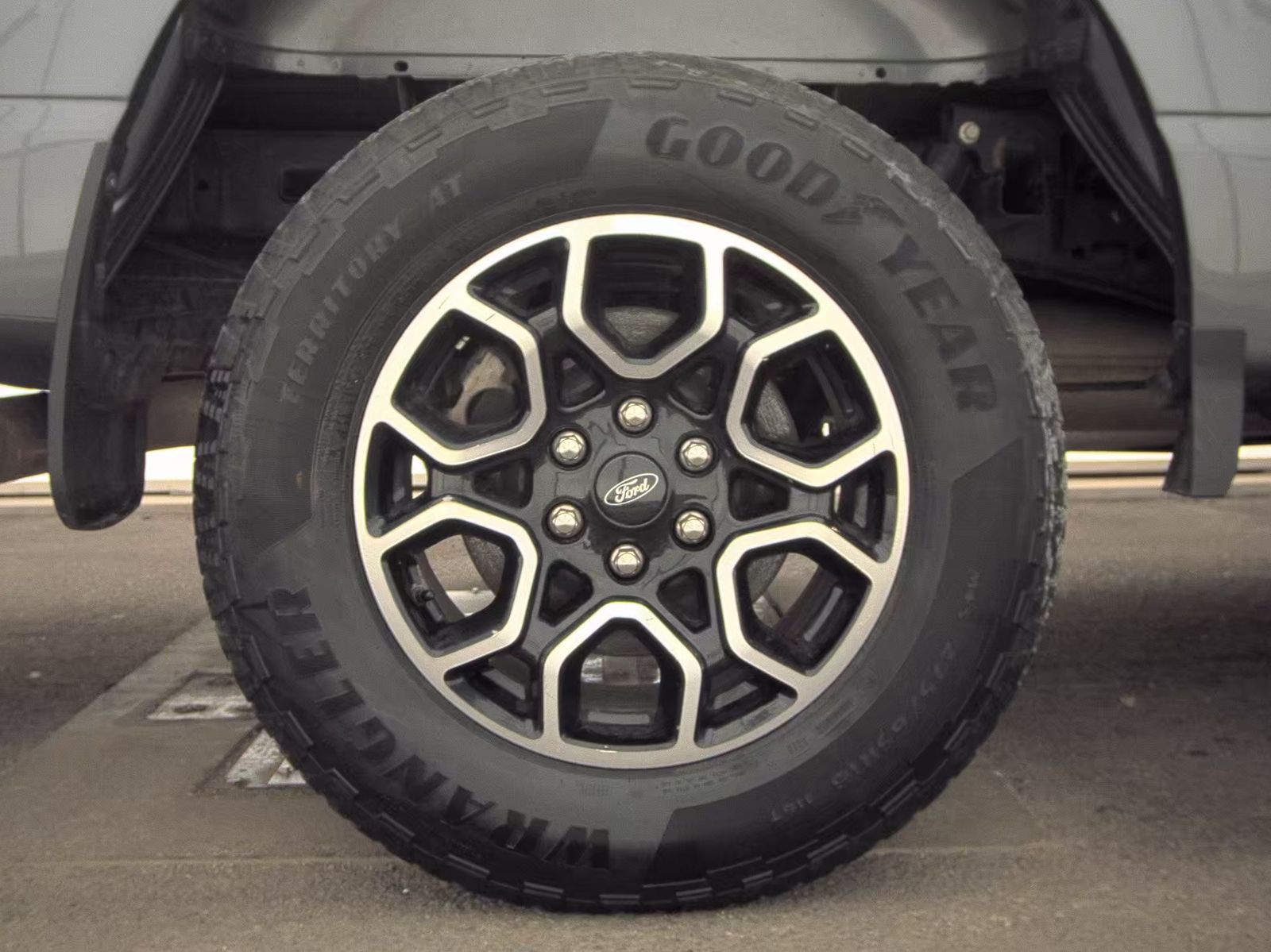 2023 Ford F-150 XLT AWD