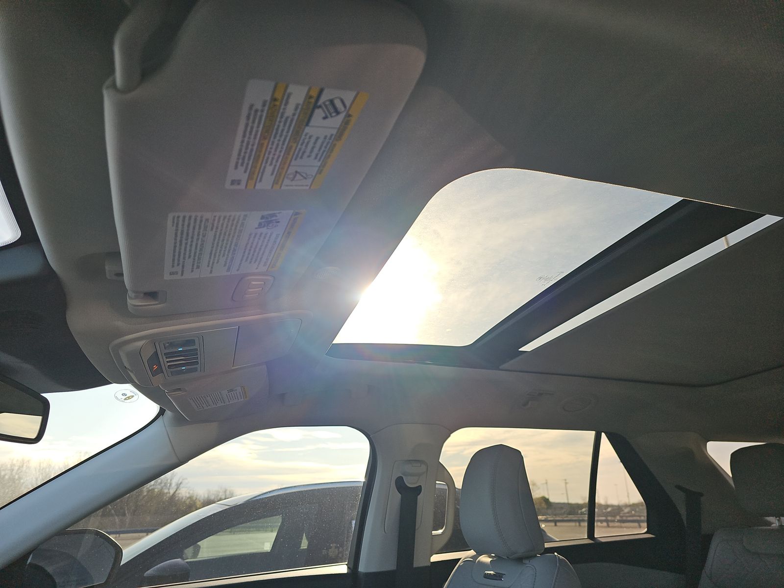 2025 Ford Explorer Platinum AWD