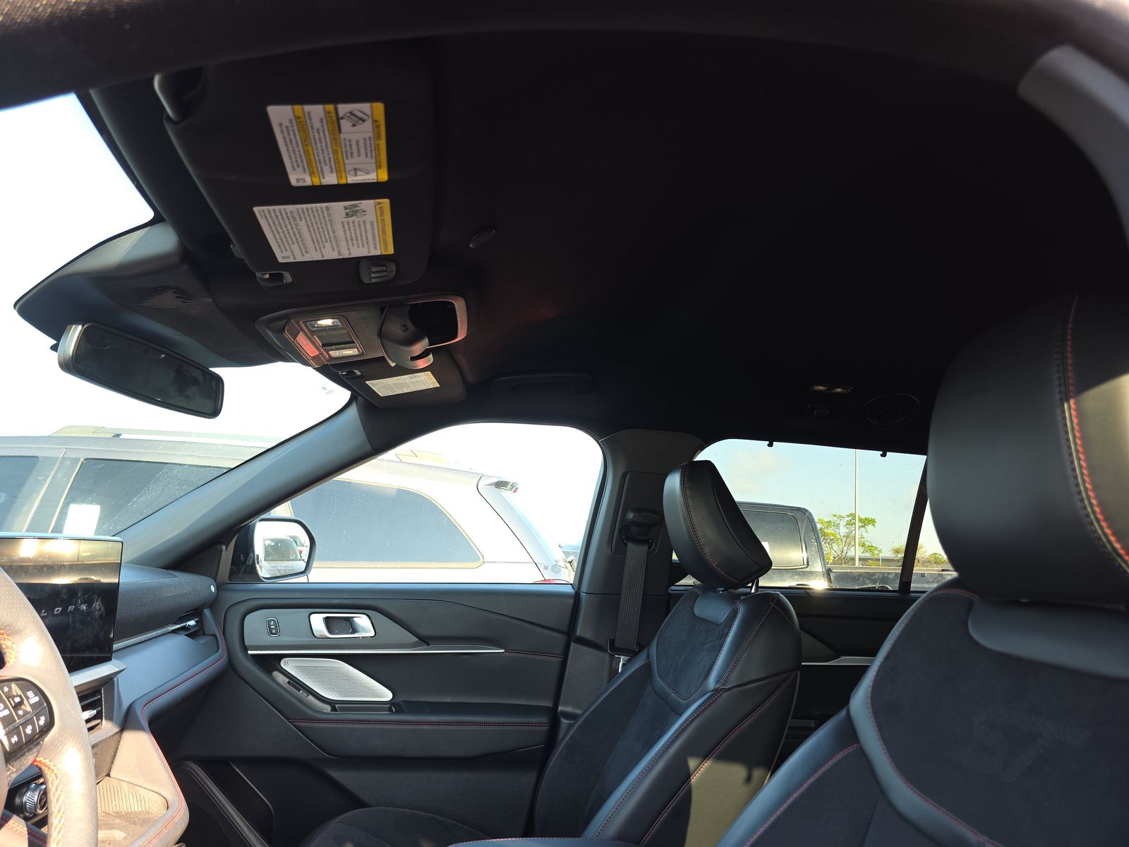 2025 Ford Explorer ST FWD