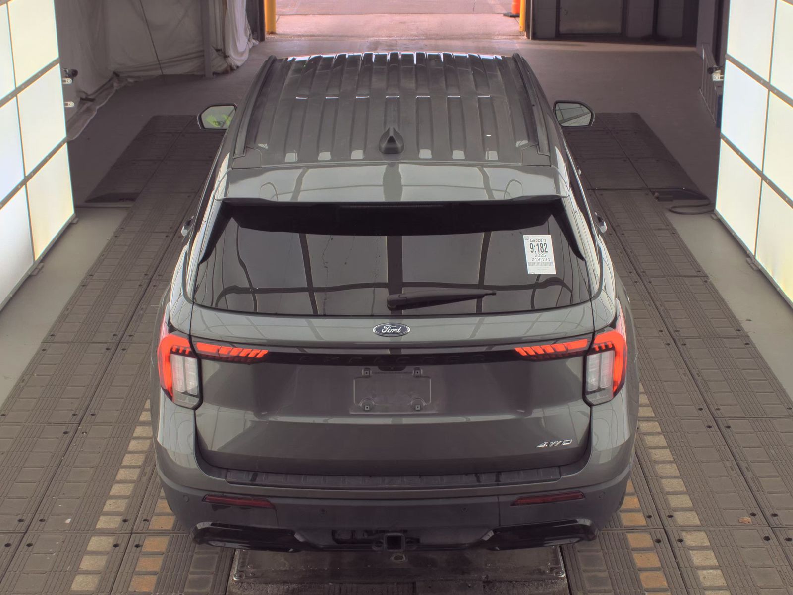 2025 Ford Explorer ST-Line AWD