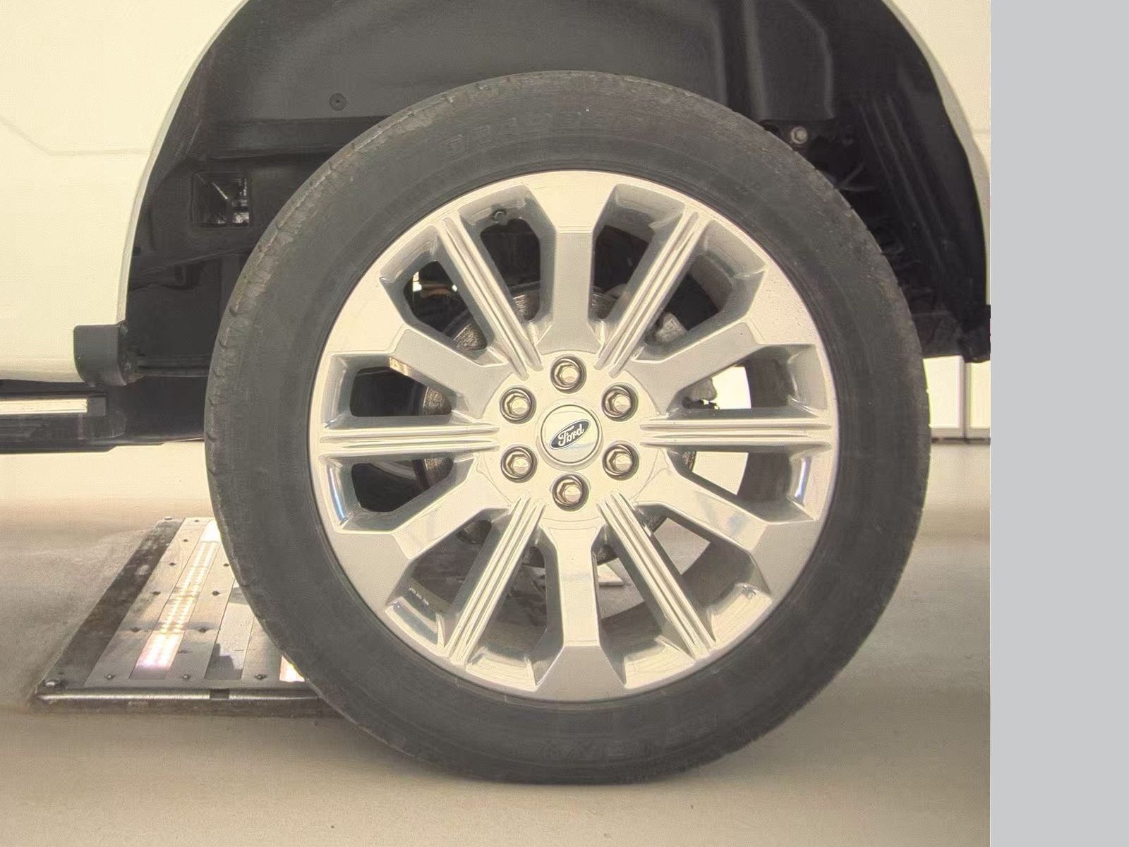 2023 Ford F-150 Hybrid Limited AWD