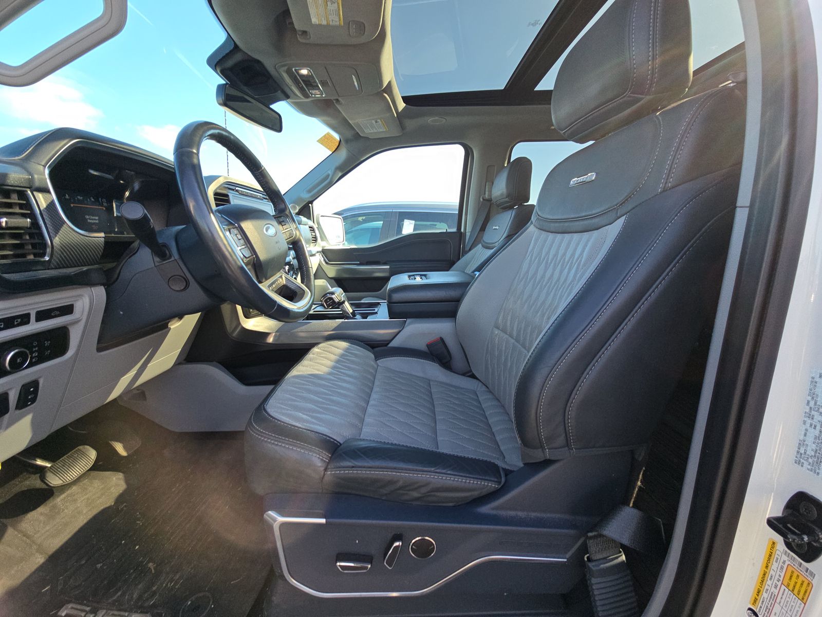 2023 Ford F-150 Hybrid Limited AWD