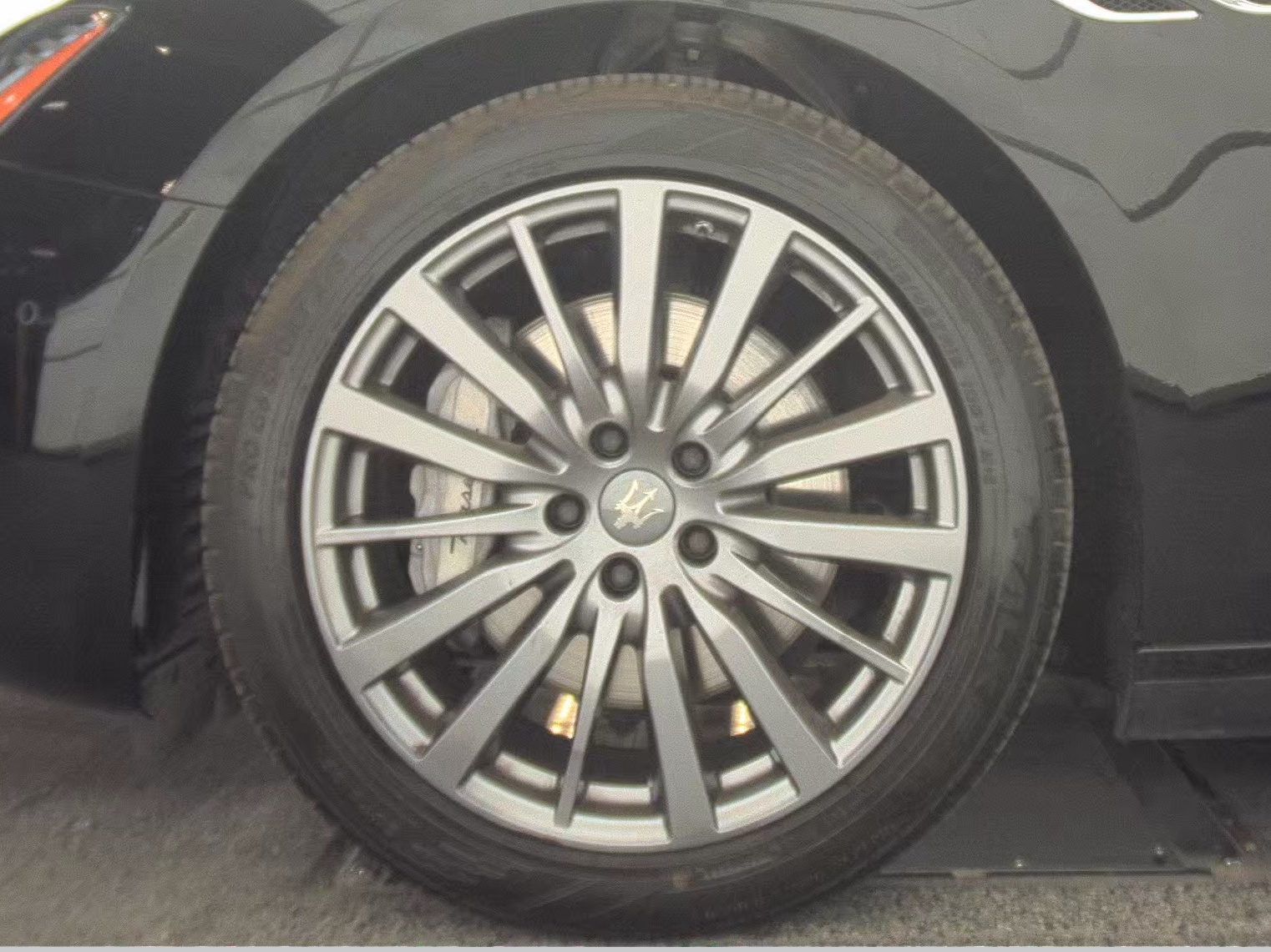 2018 Maserati Ghibli Base FWD