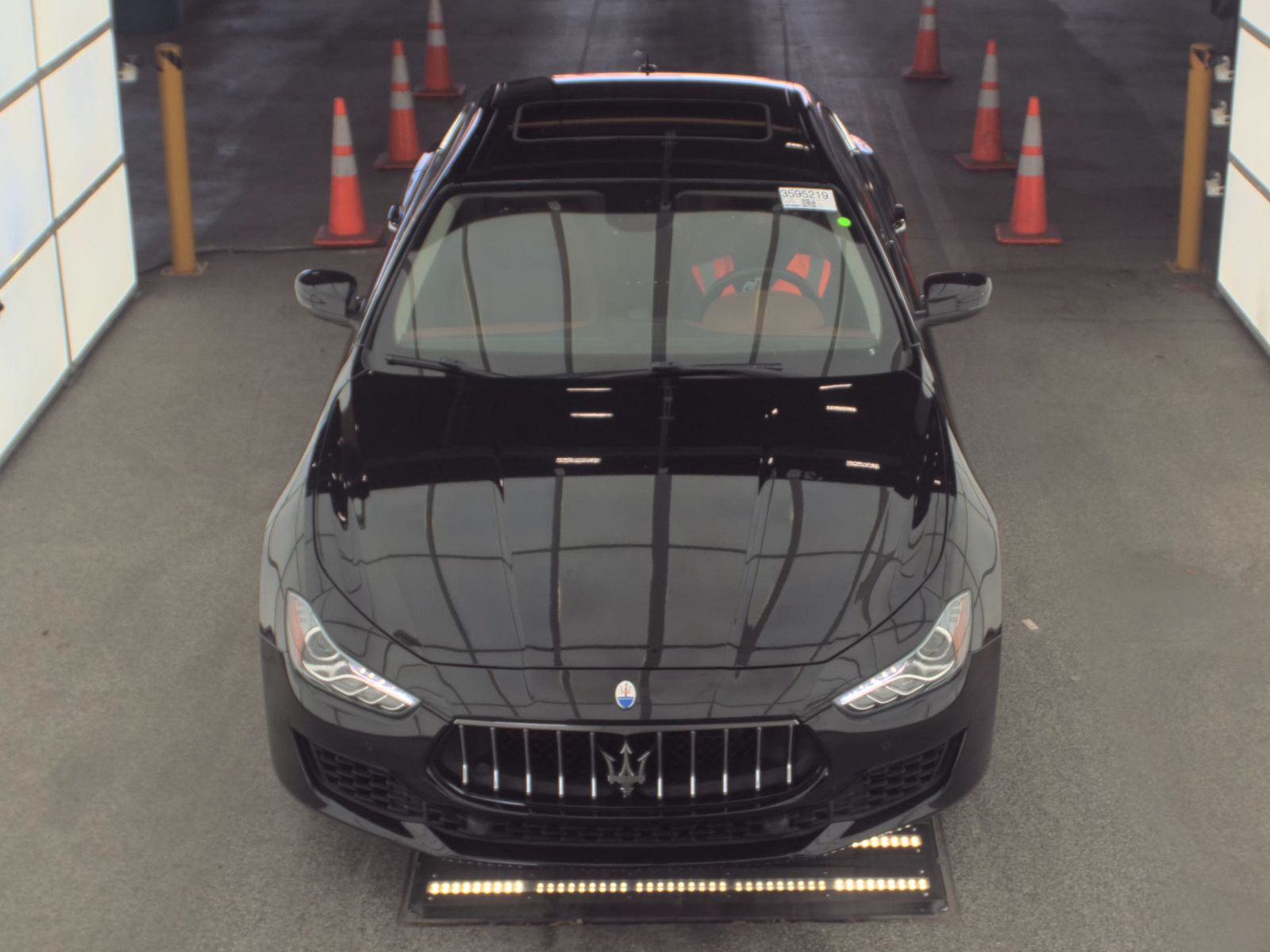 2018 Maserati Ghibli Base FWD