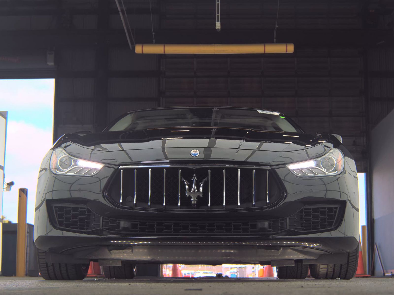 2018 Maserati Ghibli Base FWD