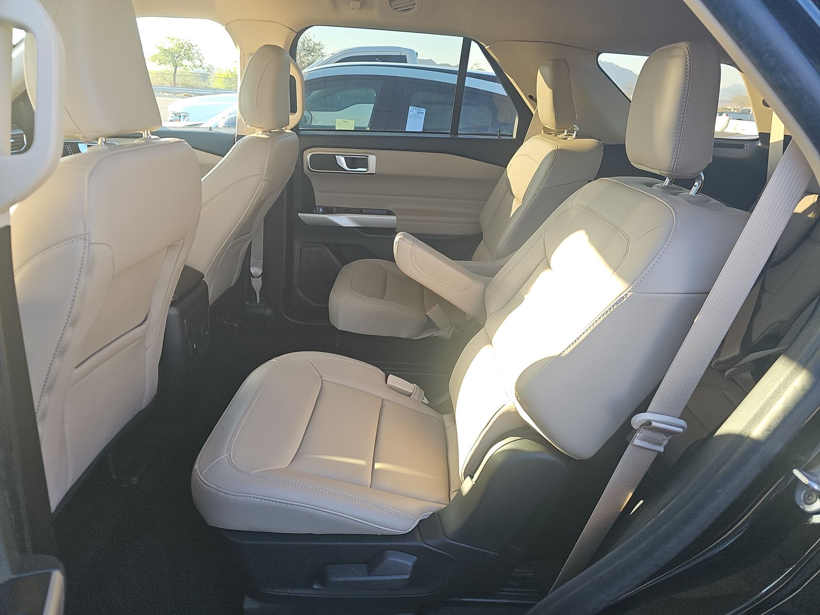 2024 Ford Explorer XLT AWD