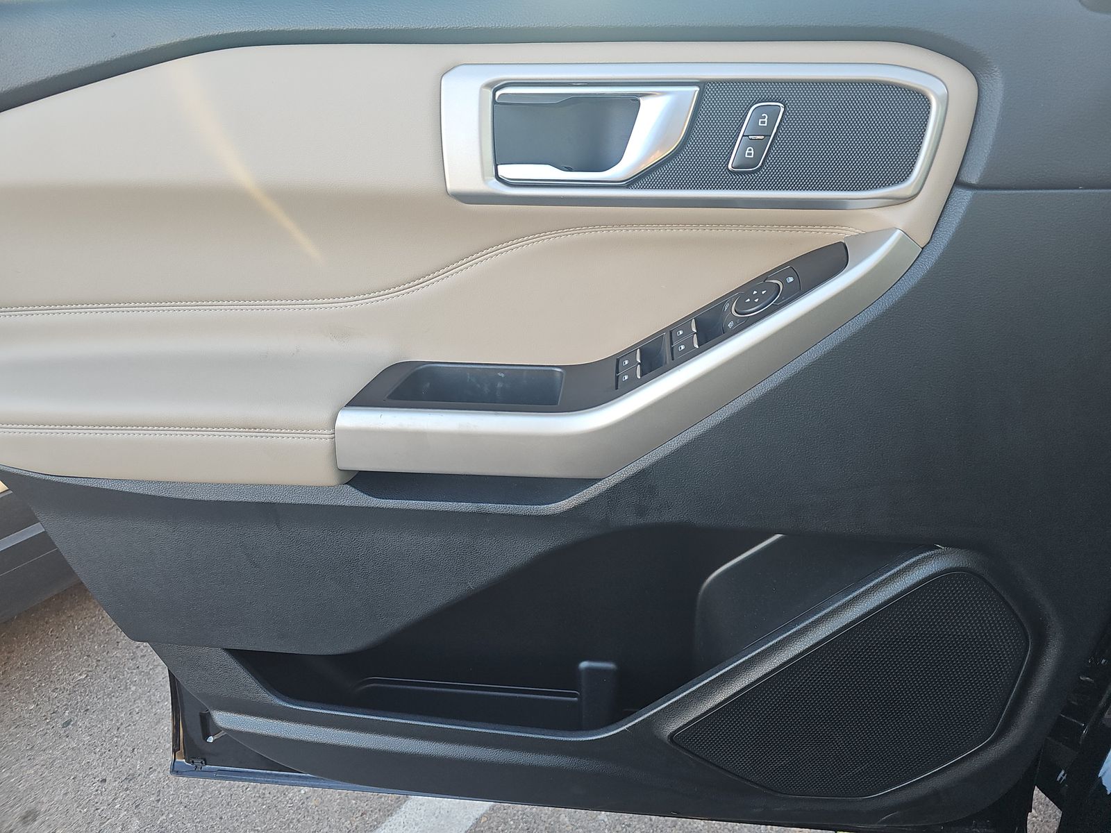 2024 Ford Explorer XLT AWD