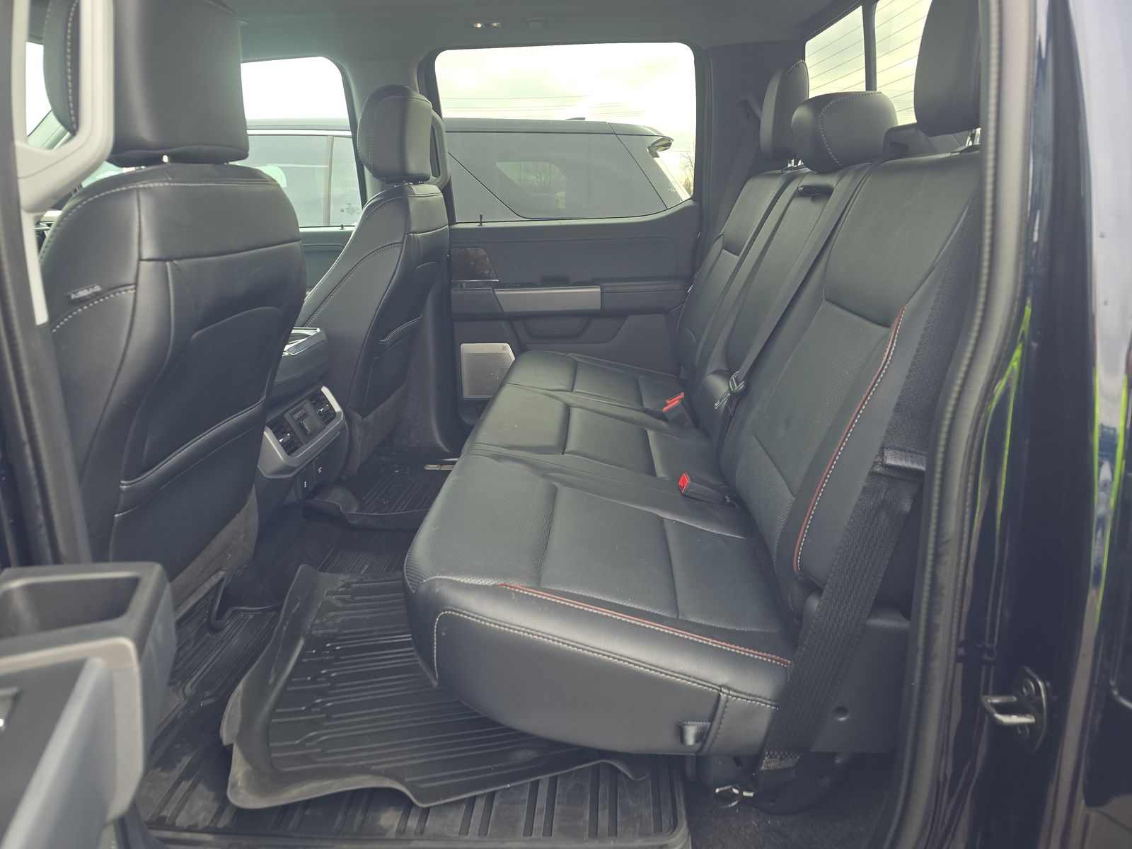 2023 Ford F-150 Hybrid Lariat AWD