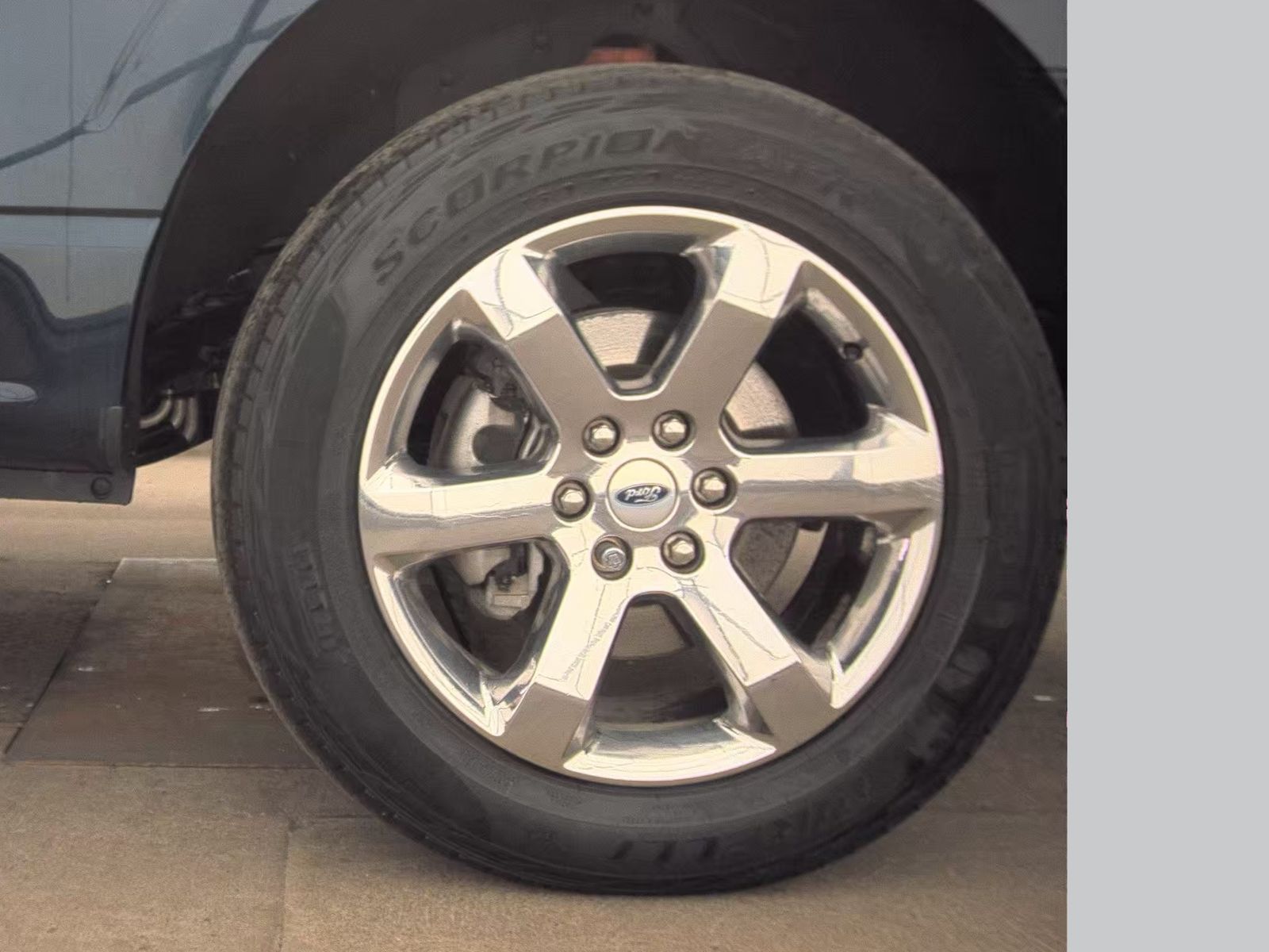 2023 Ford F-150 Hybrid Lariat AWD