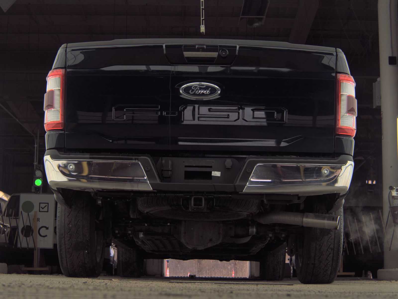 2023 Ford F-150 Hybrid Lariat AWD