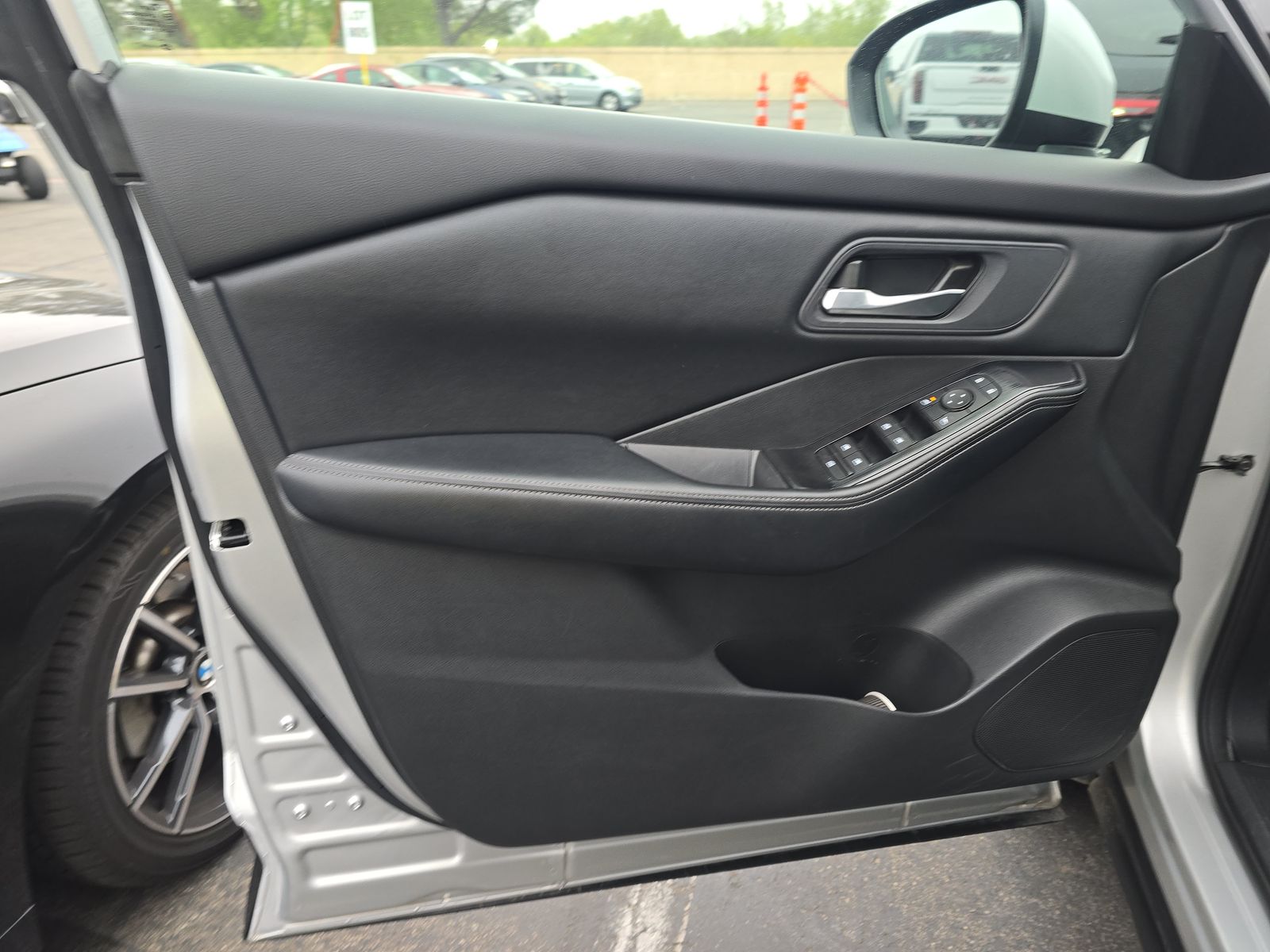 2024 Nissan Rogue SV AWD