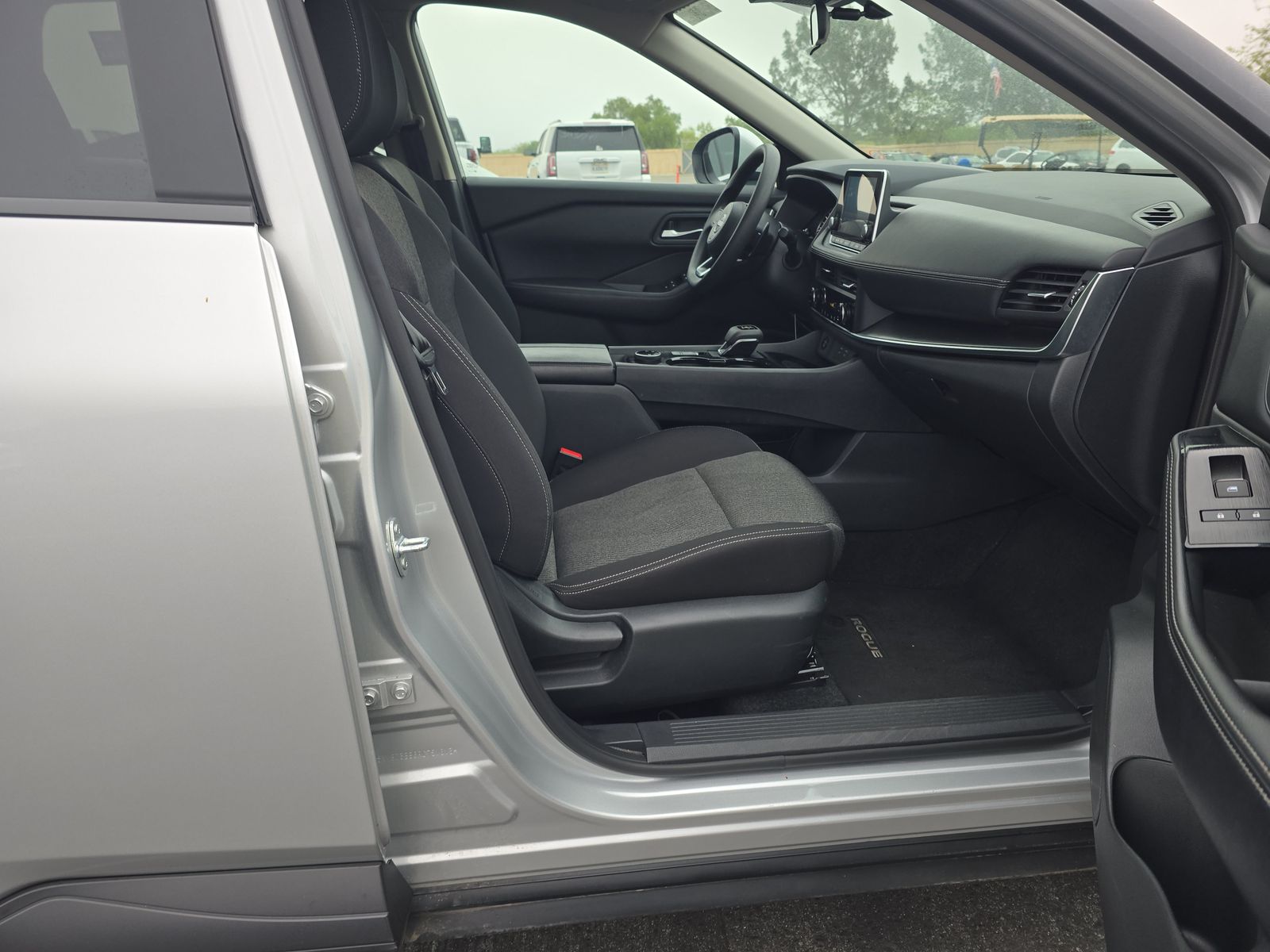 2024 Nissan Rogue SV AWD