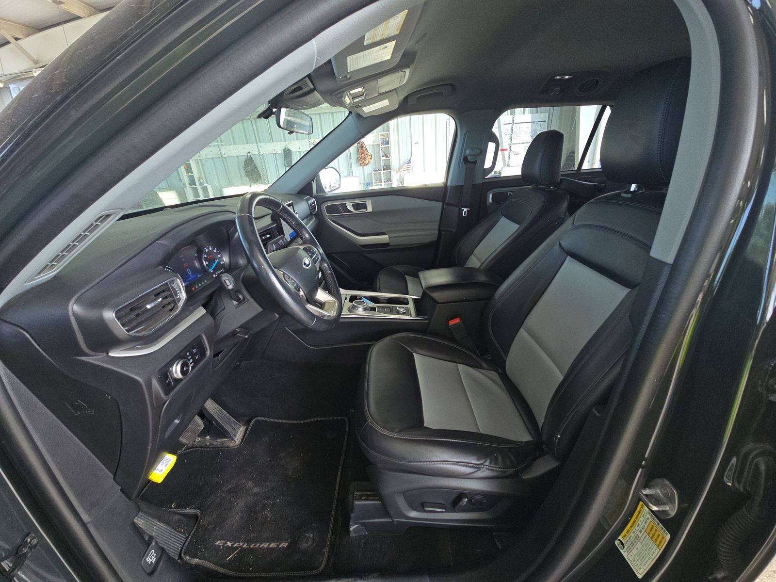 2023 Ford Explorer XLT AWD