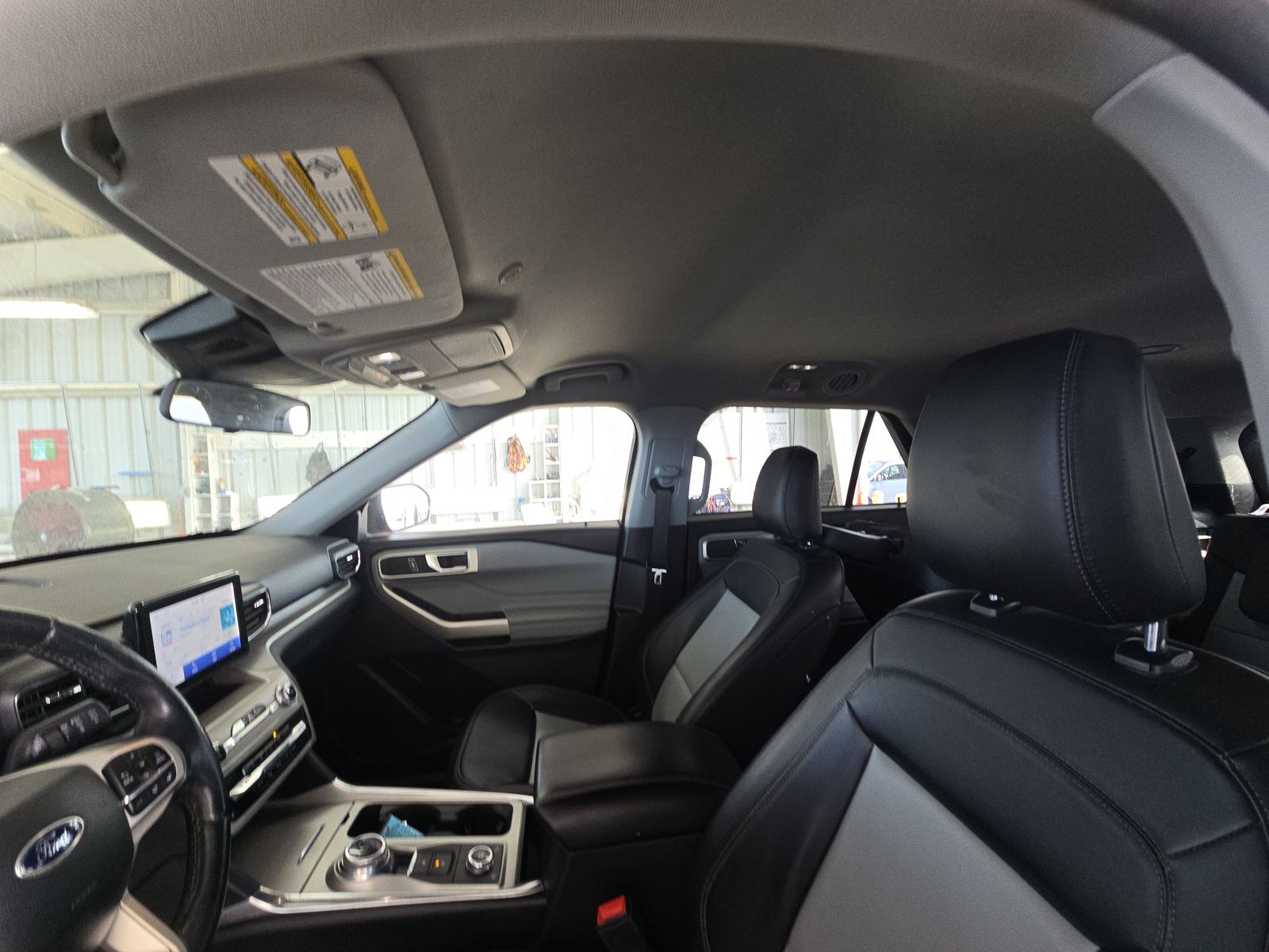 2023 Ford Explorer XLT AWD