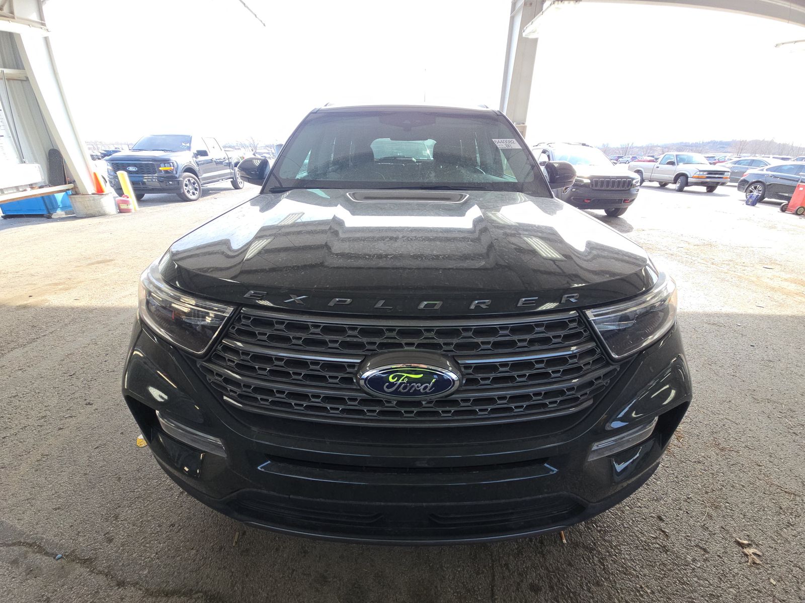 2023 Ford Explorer XLT AWD