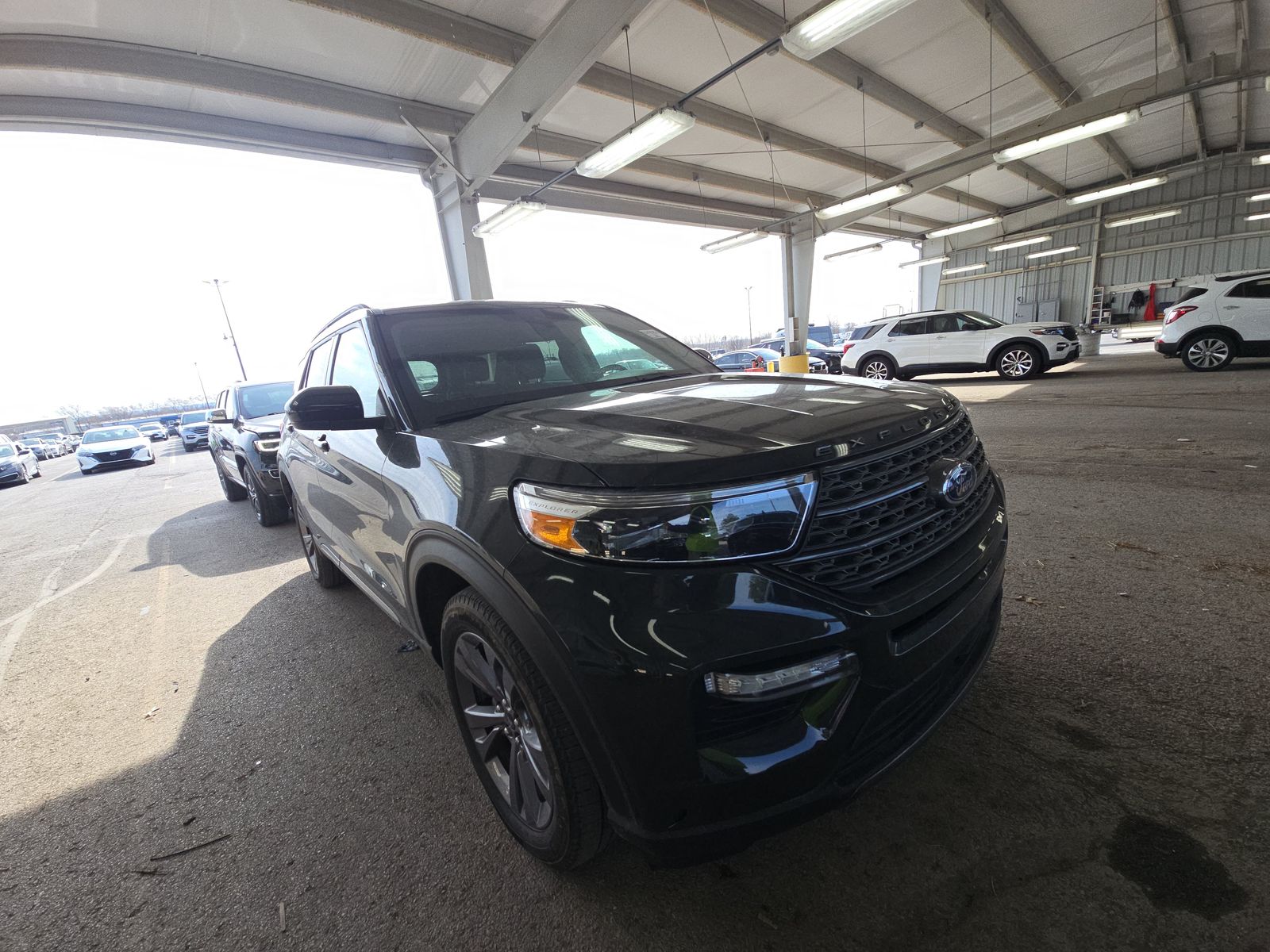 2023 Ford Explorer XLT AWD