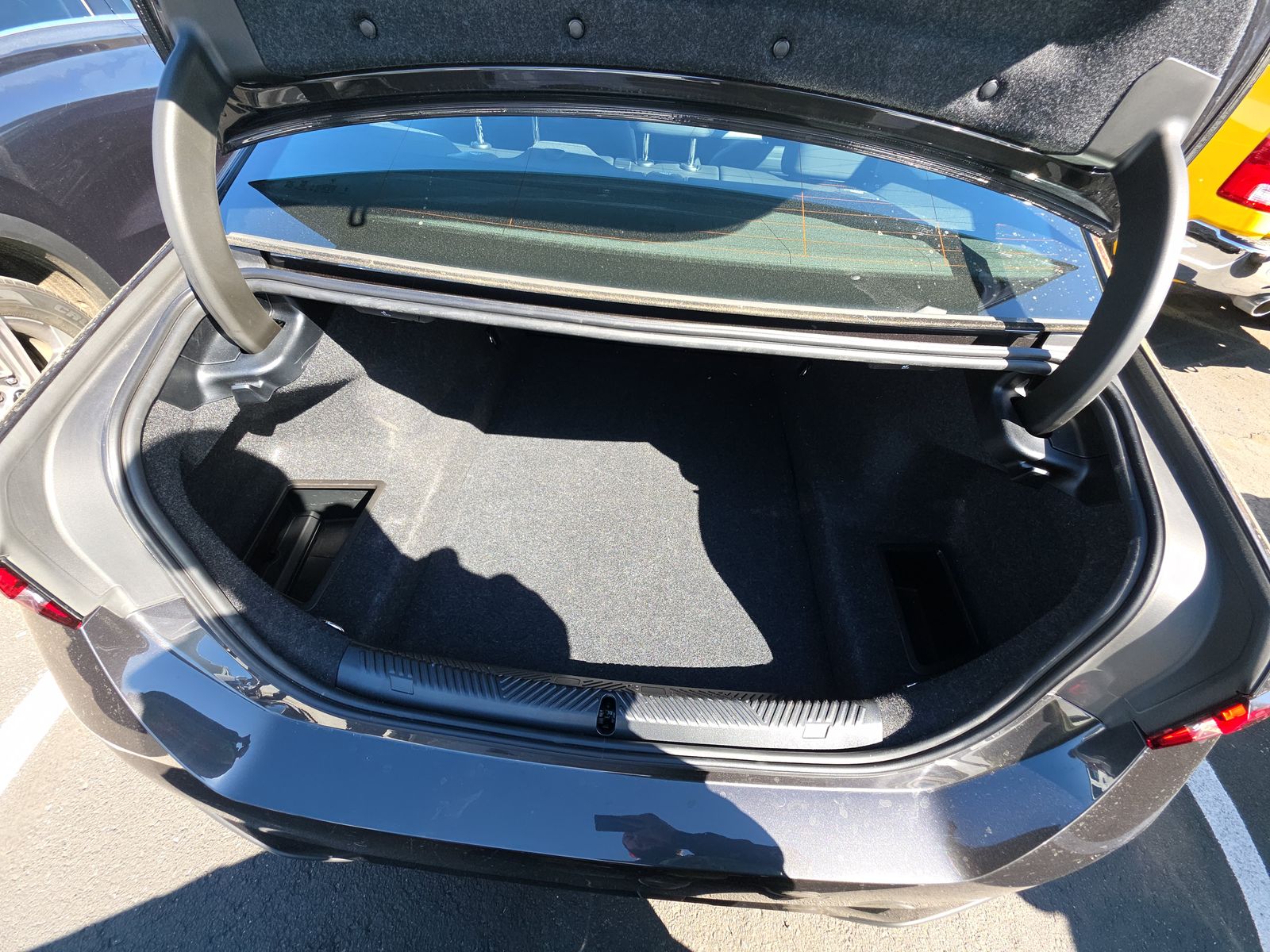 2026 BMW 5 Series 530i xDrive AWD