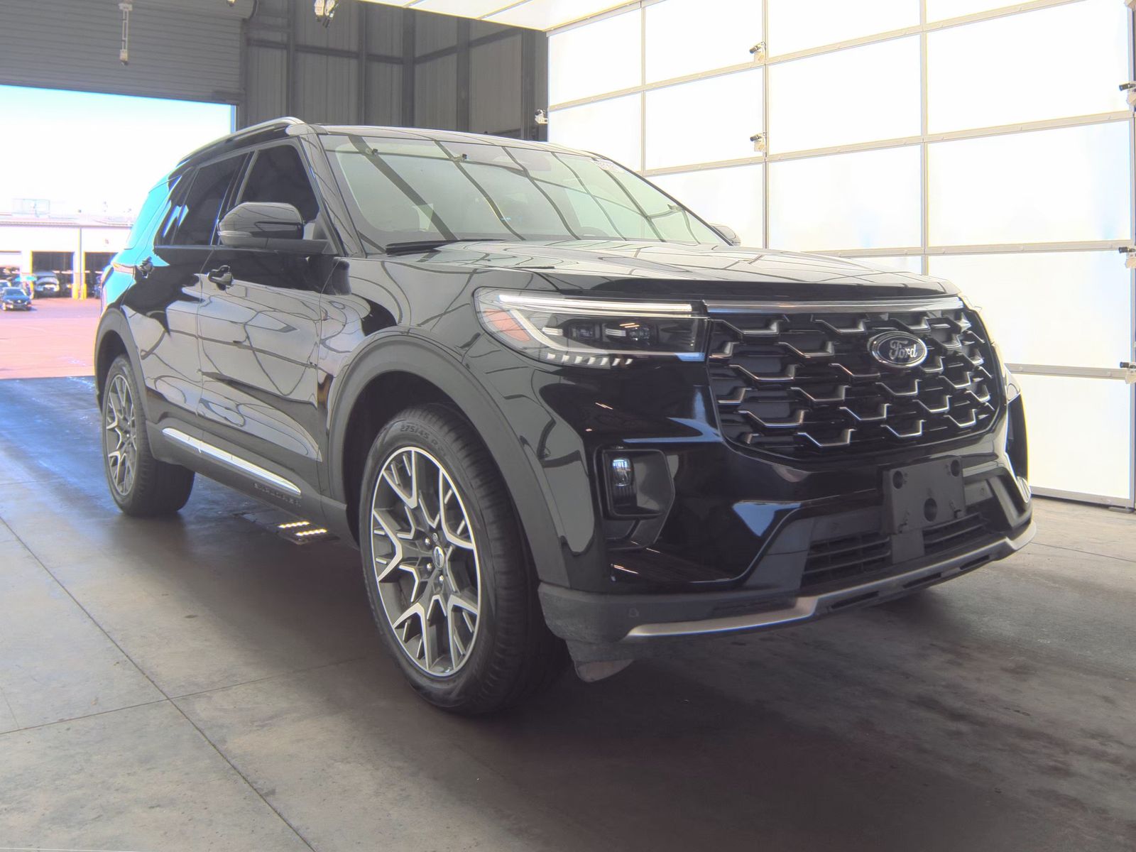 2025 Ford Explorer Platinum AWD